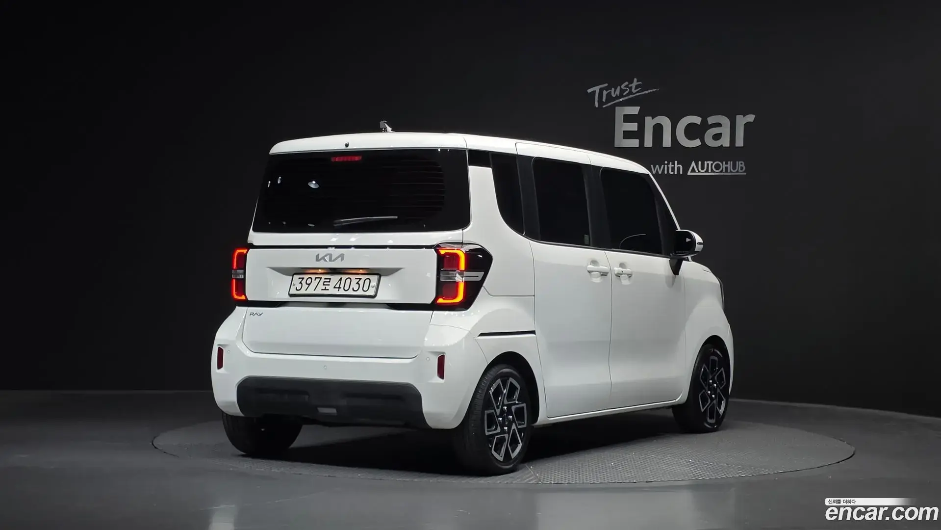 Main__Slider__Photo:RAY Kia 2022.9-1