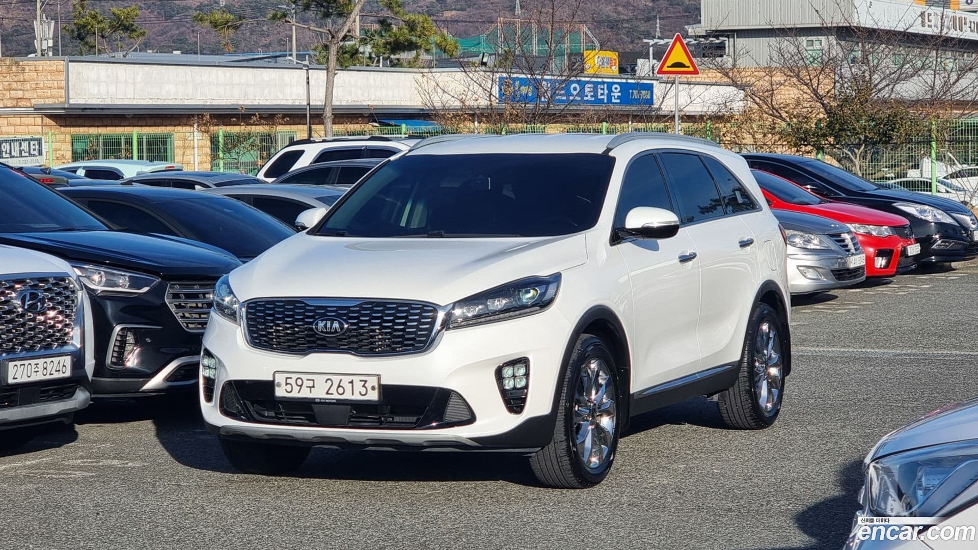Main__Slider__Photo:Sorento Kia 2018.4-0