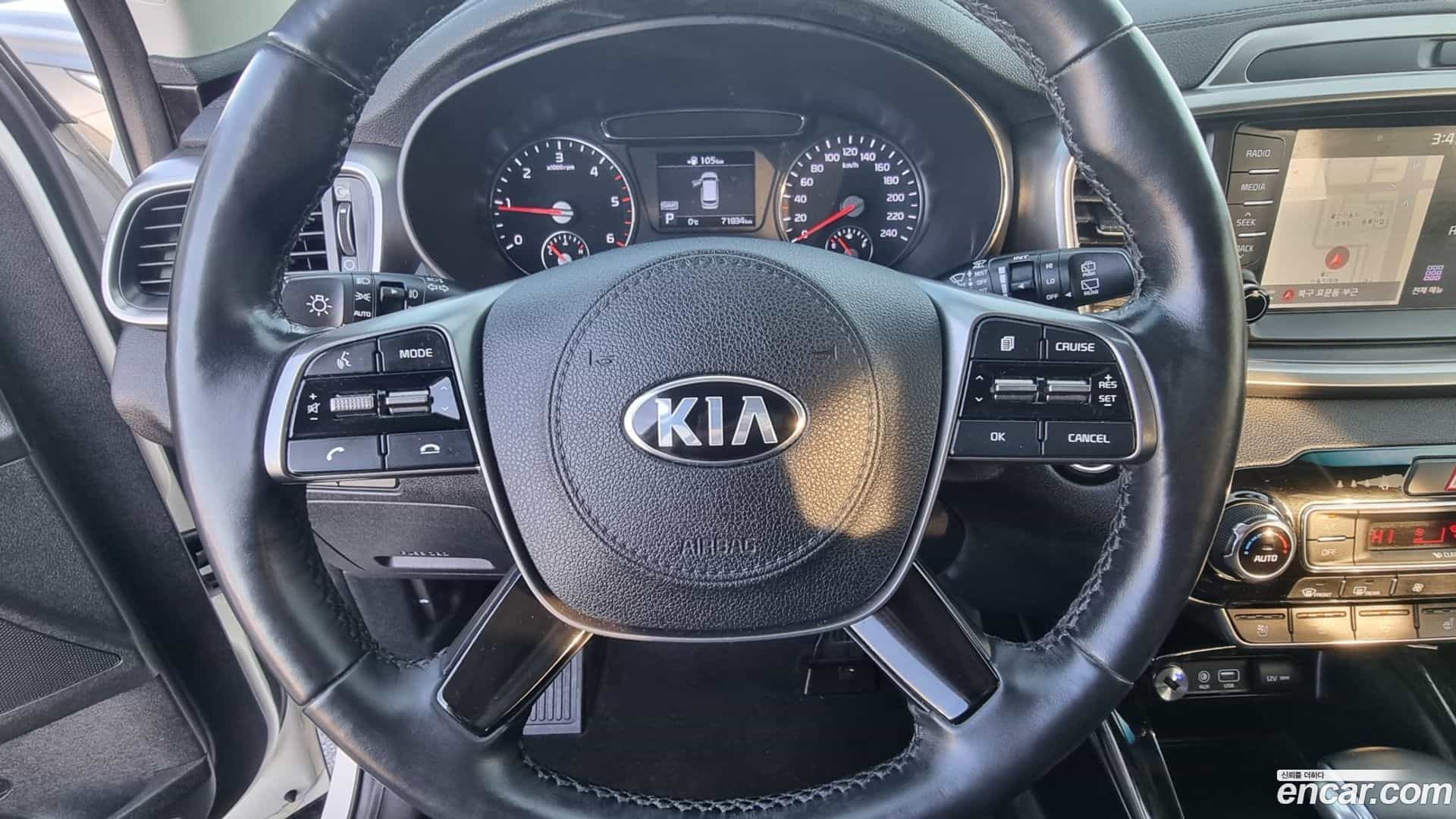Sorento Kia 2018.4-INNER-008