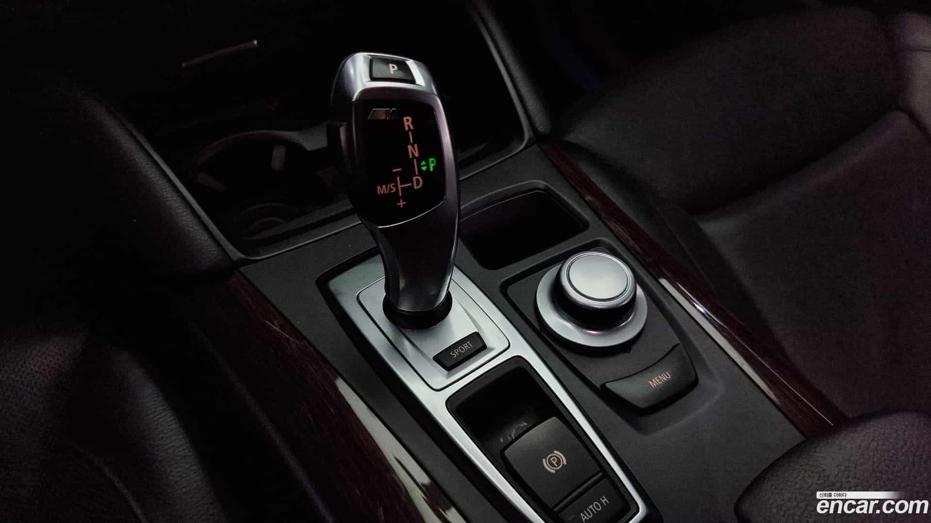 X6 BMW 2009.4-INNER-009