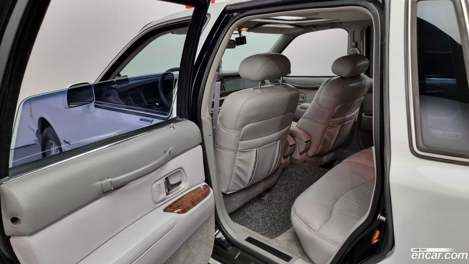 Town Car Lincoln 1997.5-OPTION-021