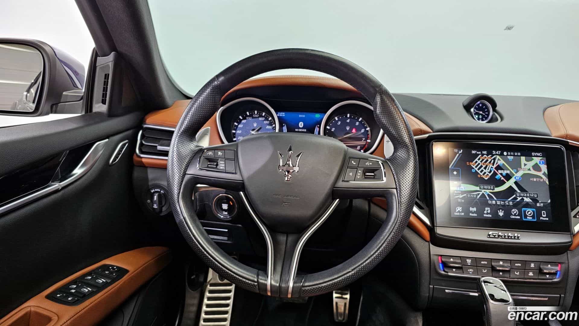 Ghibli Maserati 2019.11-OPTION-017
