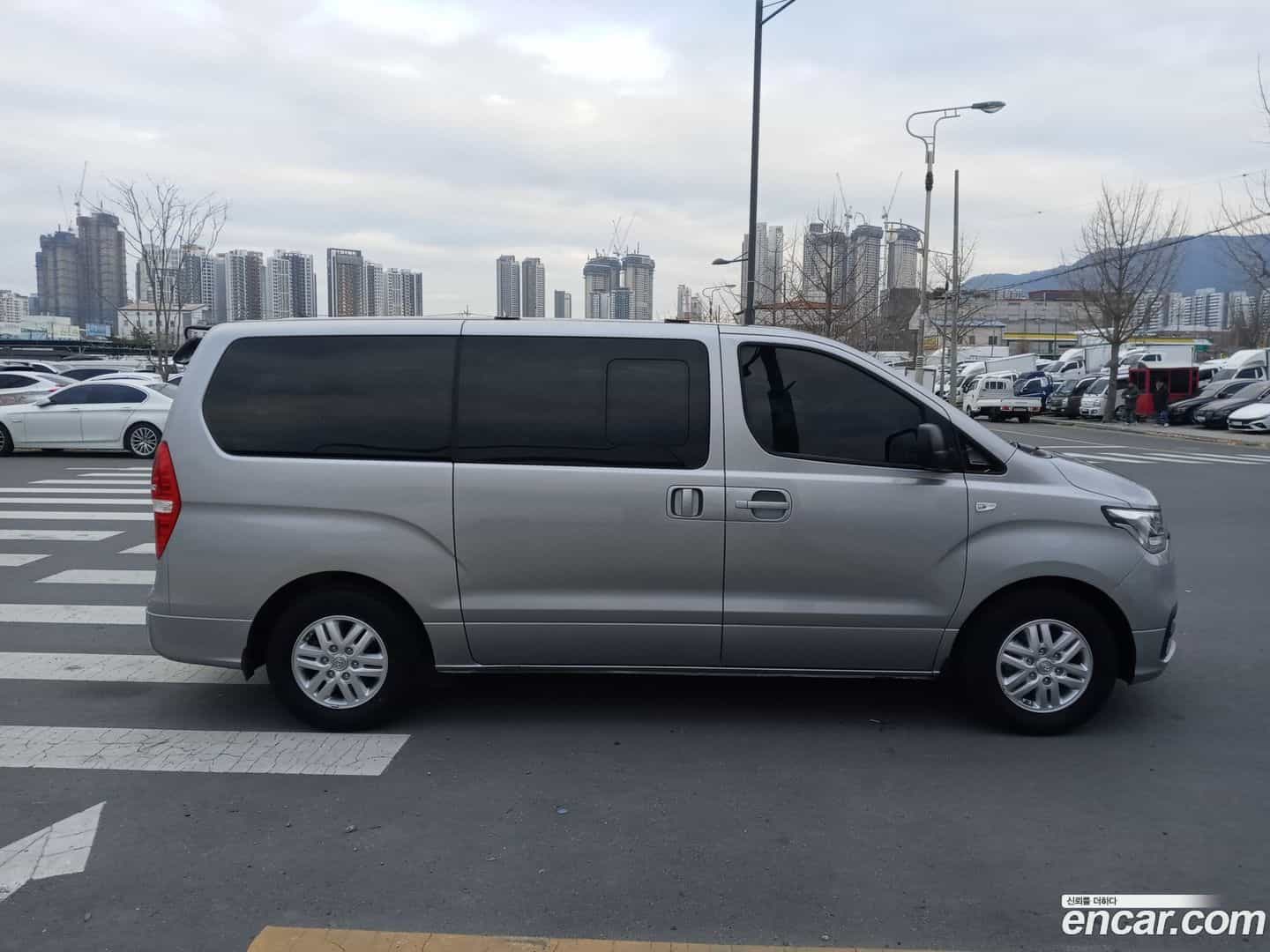 Starex Hyundai 2020.9-OUTER-002