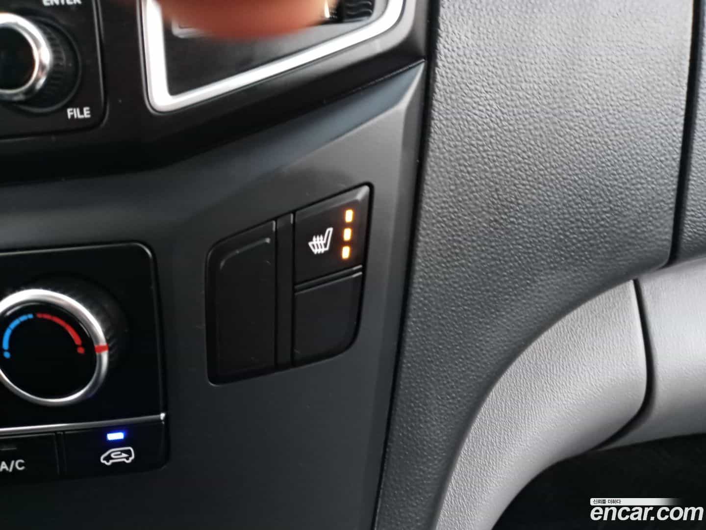 Starex Hyundai 2020.9-OPTION-021