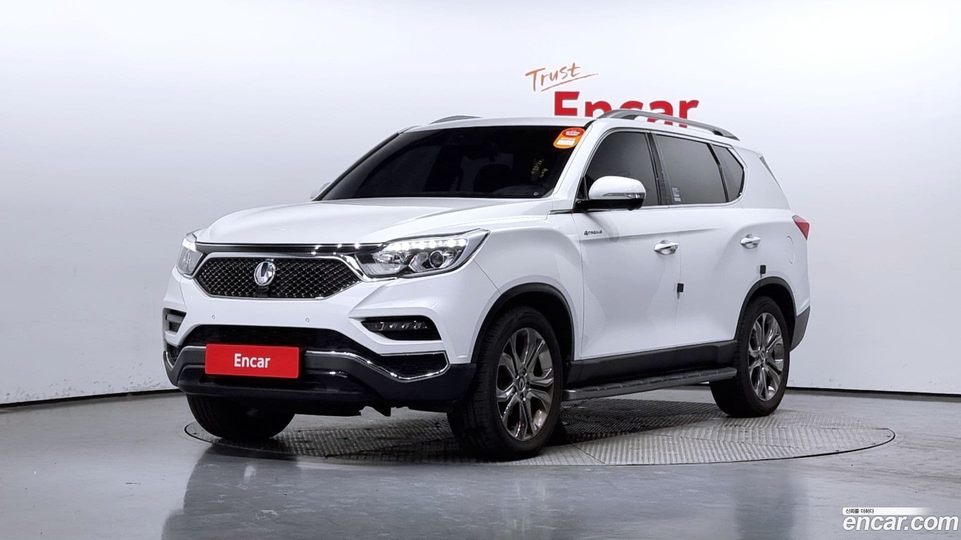 Main__Slider__Photo:Rexton KG Mobility 2018.7-0