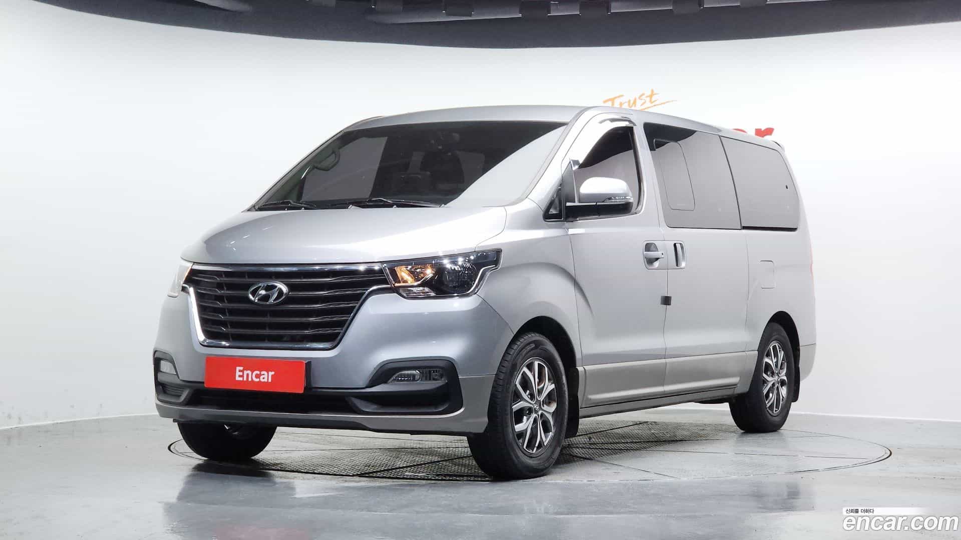 Starex Hyundai 2018.0-OUTER-001