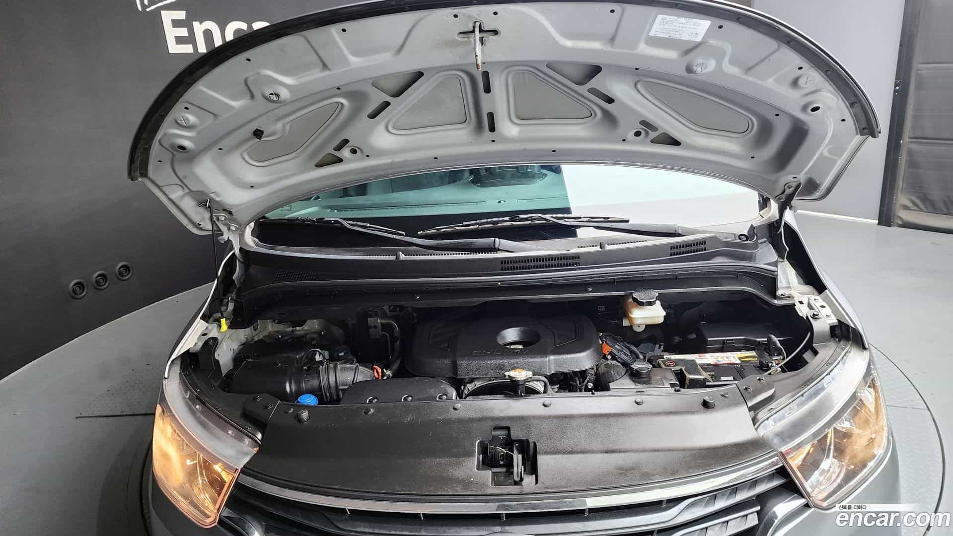 Starex Hyundai 2020.4-INNER-006