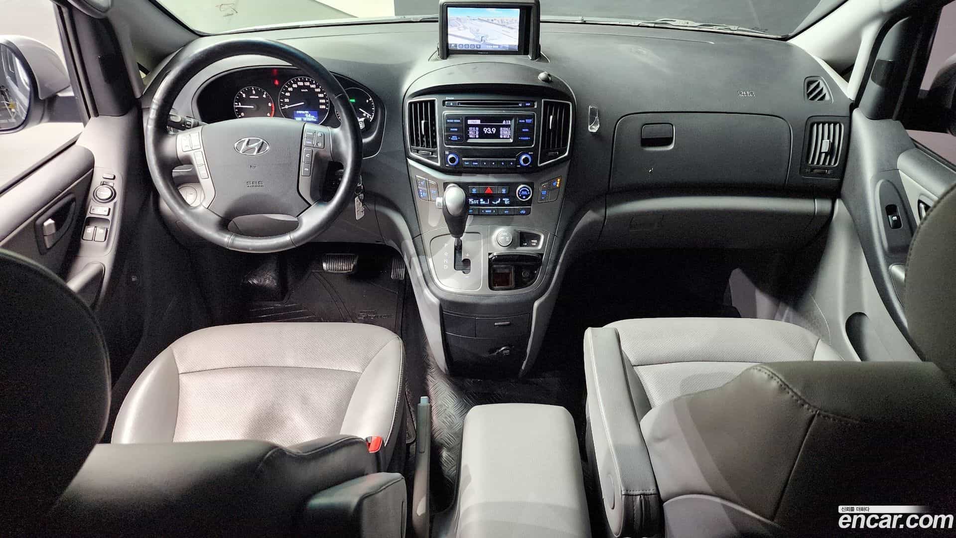 Starex Hyundai 2020.4-INNER-007