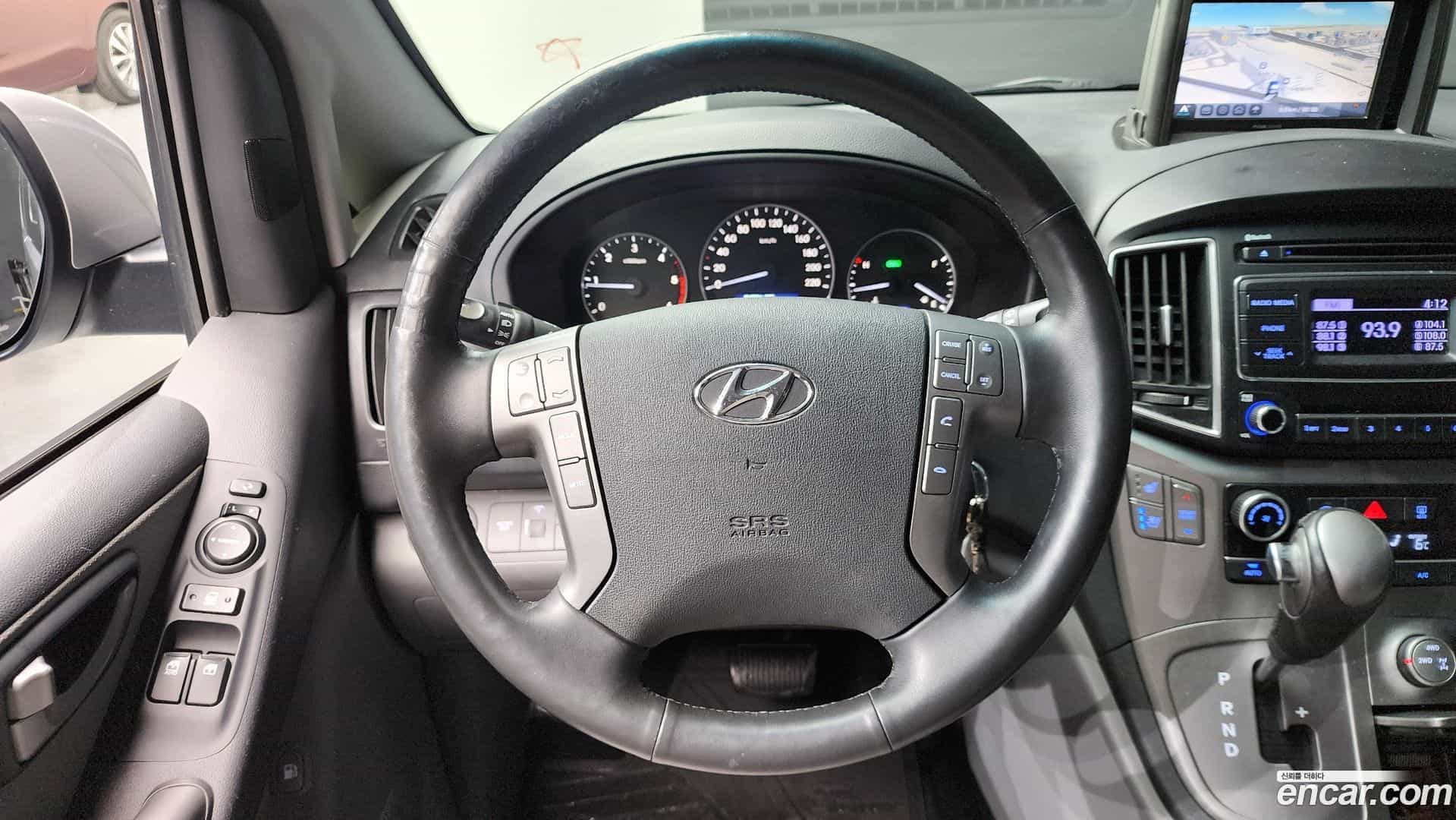 Starex Hyundai 2020.4-OPTION-017