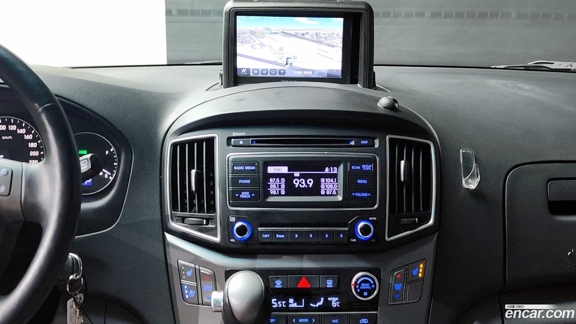 Starex Hyundai 2020.4-OPTION-024