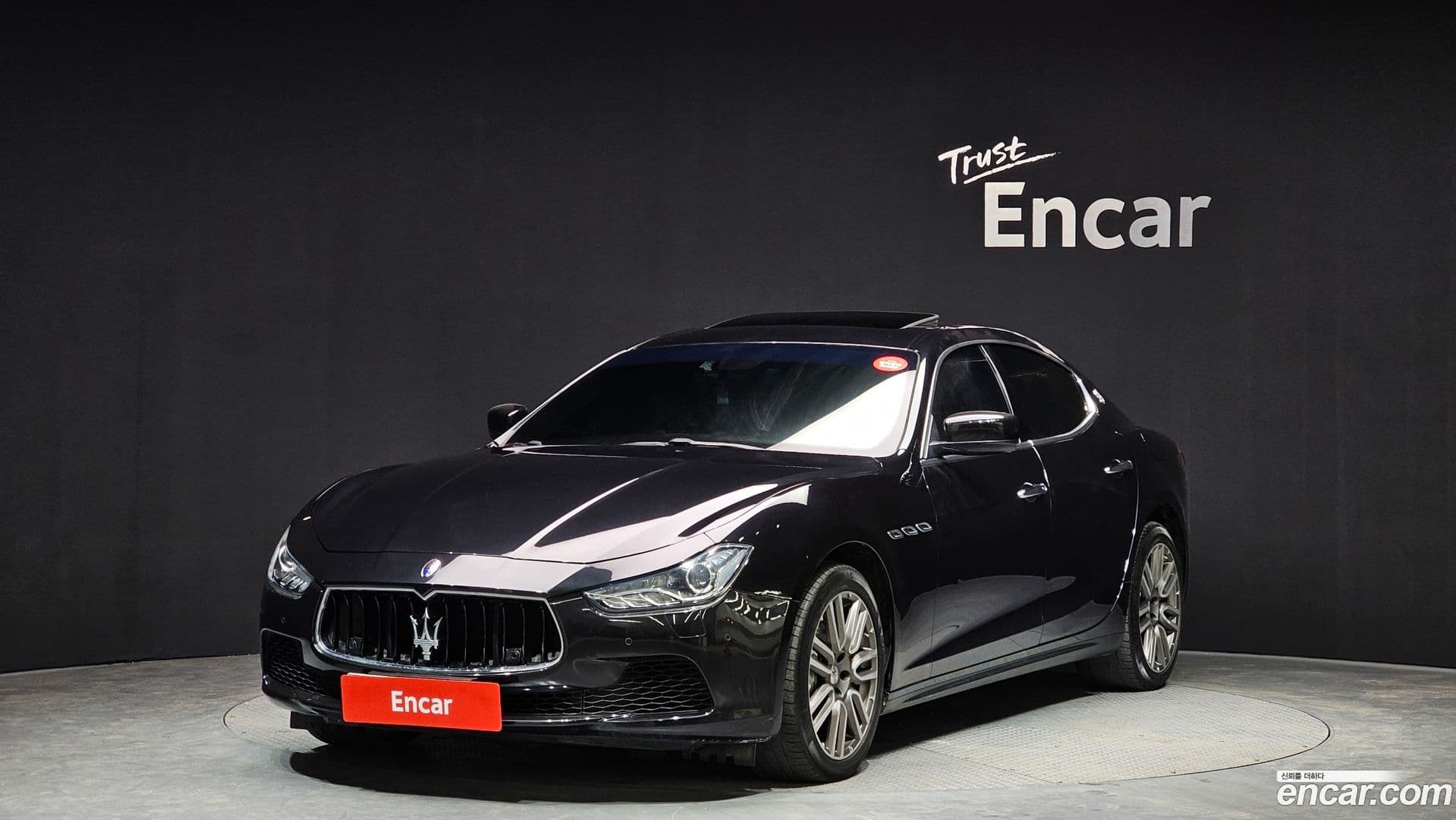 Main__Slider__Photo:Ghibli Maserati 2016.5-0