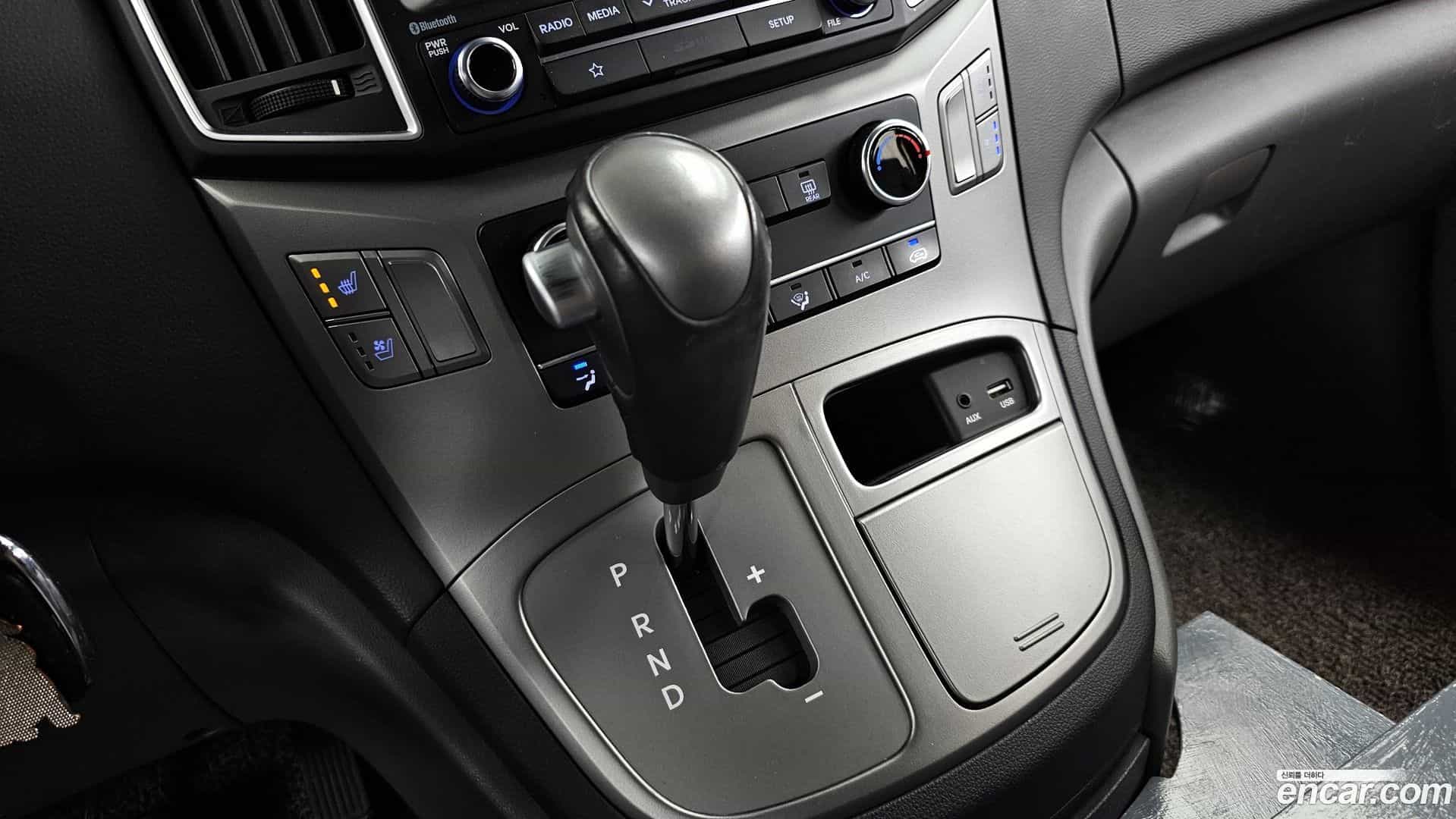Starex Hyundai 2018.3-INNER-009