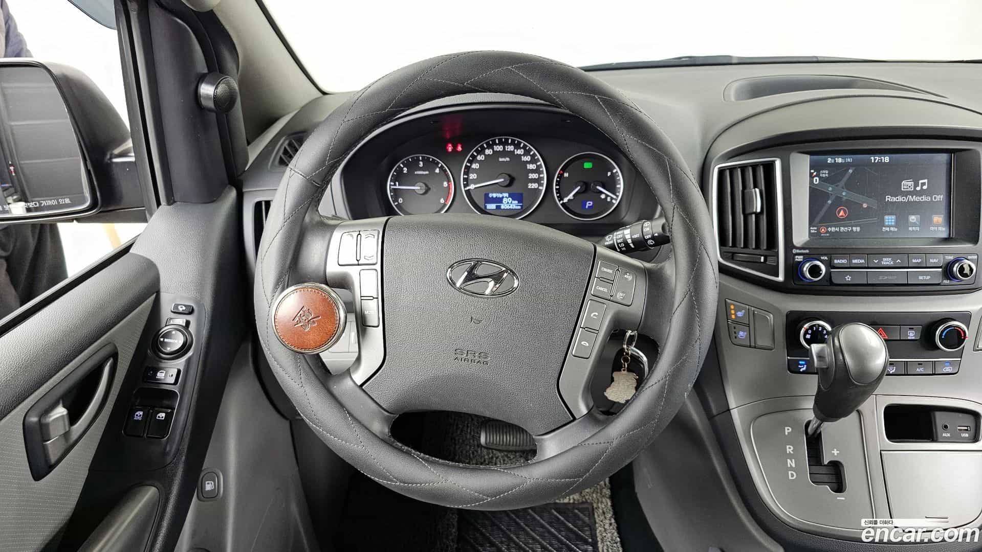 Starex Hyundai 2018.3-OPTION-017