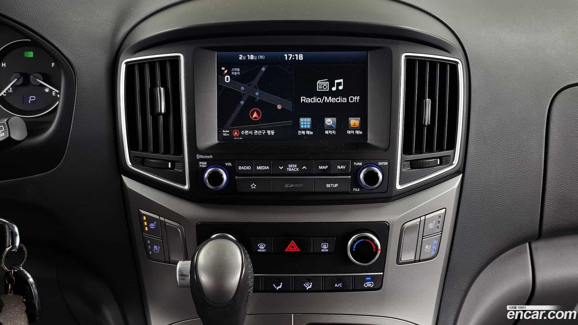 Starex Hyundai 2018.3-OPTION-018