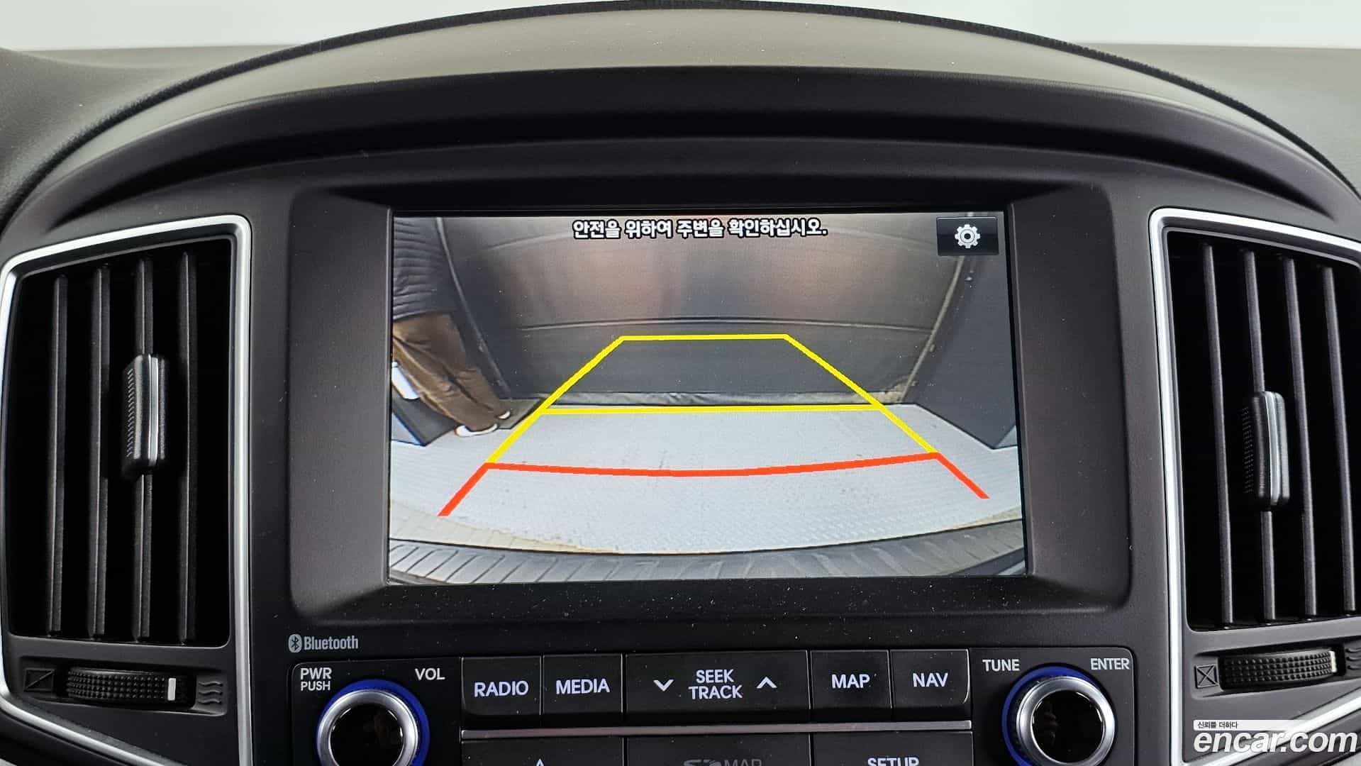 Starex Hyundai 2018.3-OPTION-019
