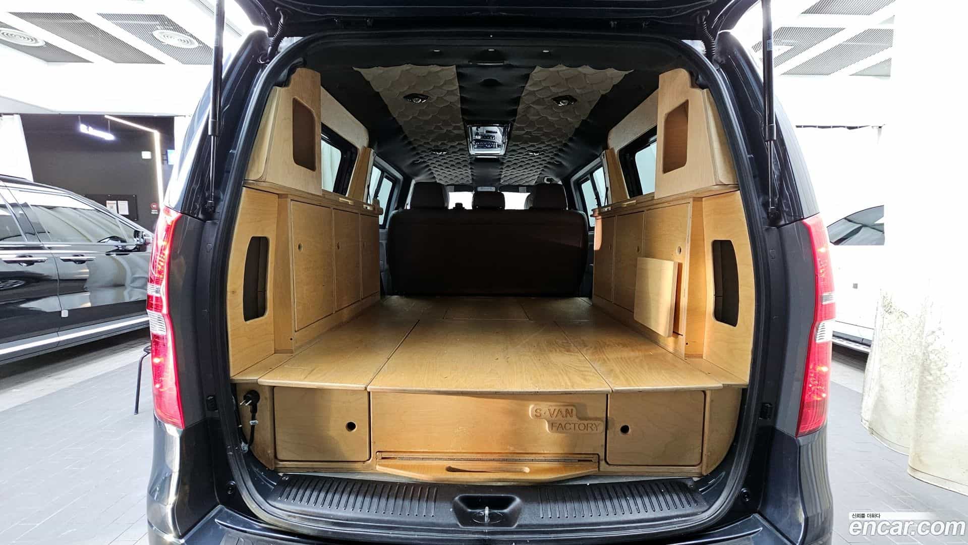 Starex Hyundai 2018.3-OPTION-024