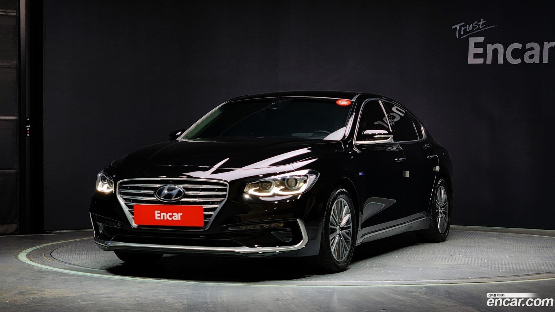 Main__Slider__Photo:Grandeur Hyundai 2018.5-0