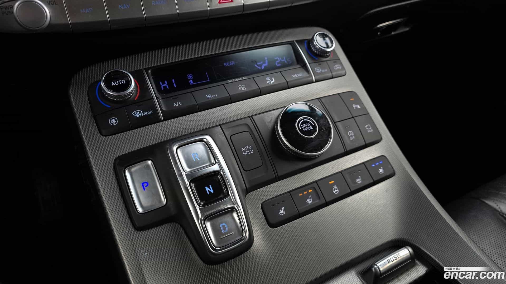 Palisade Hyundai 2020.2-INNER-009