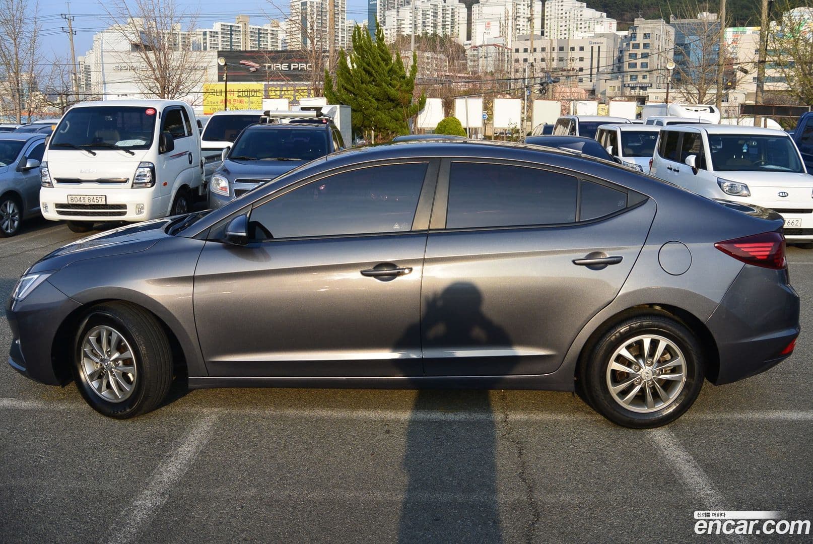 Main__Slider__Photo:AVANTE Hyundai 2019.0-0