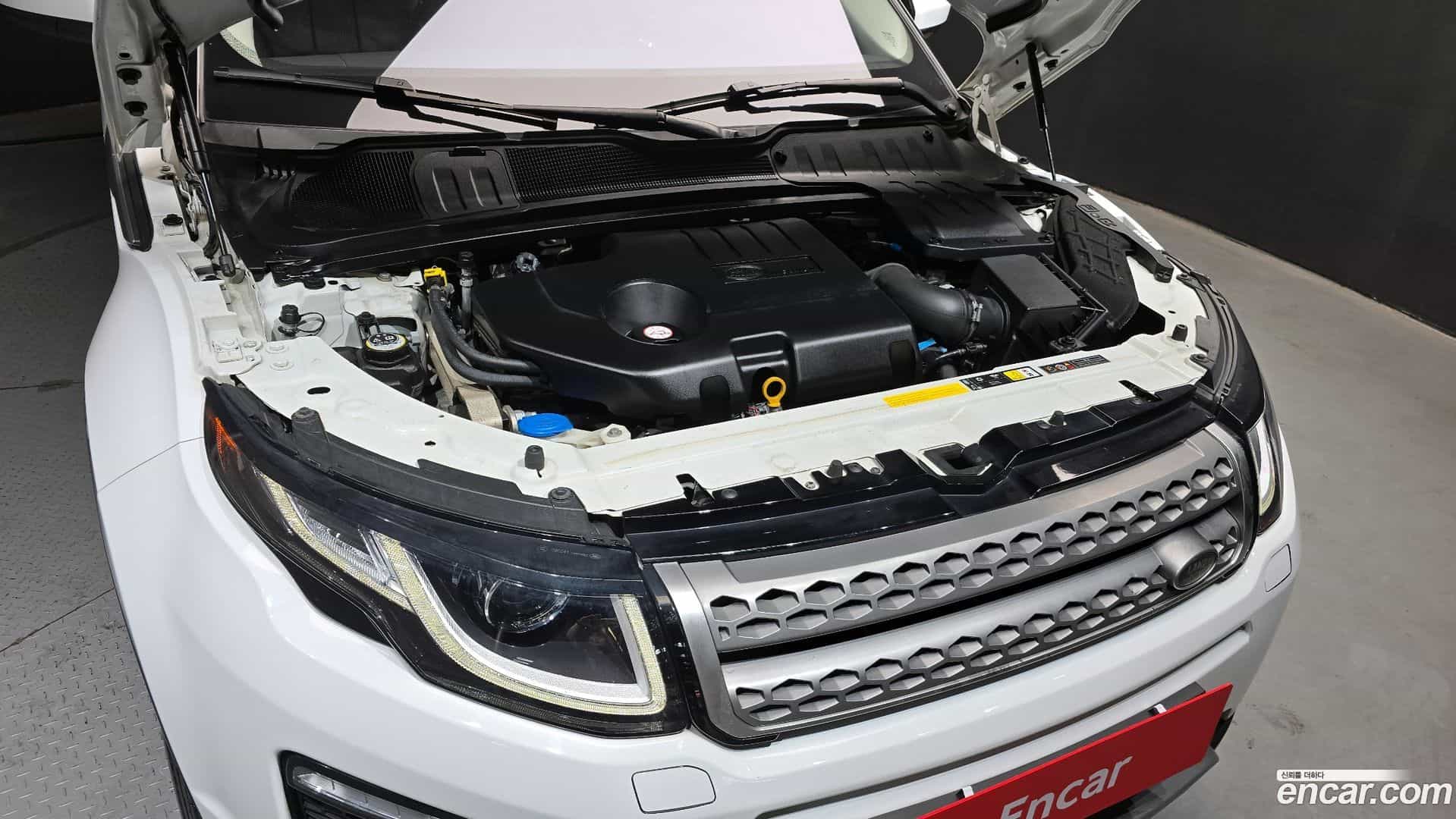 Range Rover Evoque Land Rover 2018.8-INNER-006
