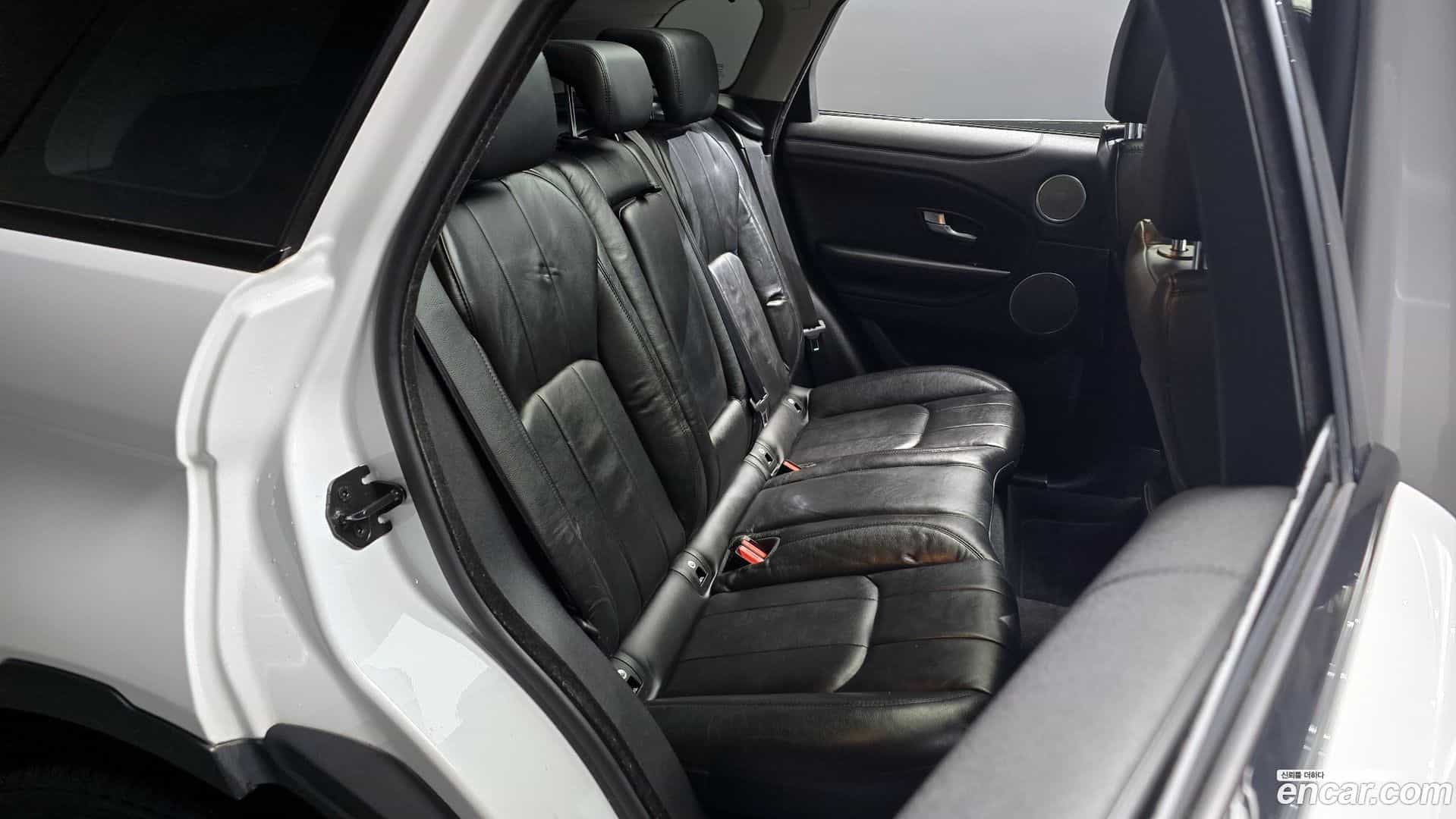 Range Rover Evoque Land Rover 2018.8-OPTION-016