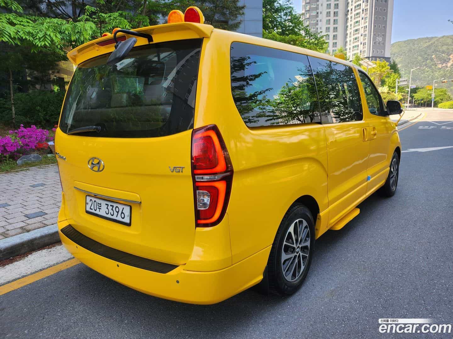 Starex Hyundai 2018.1-INNER-006