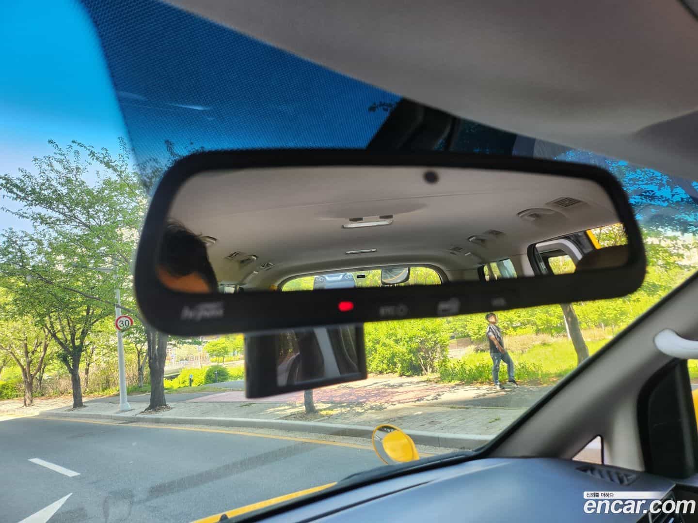 Starex Hyundai 2018.1-OPTION-020