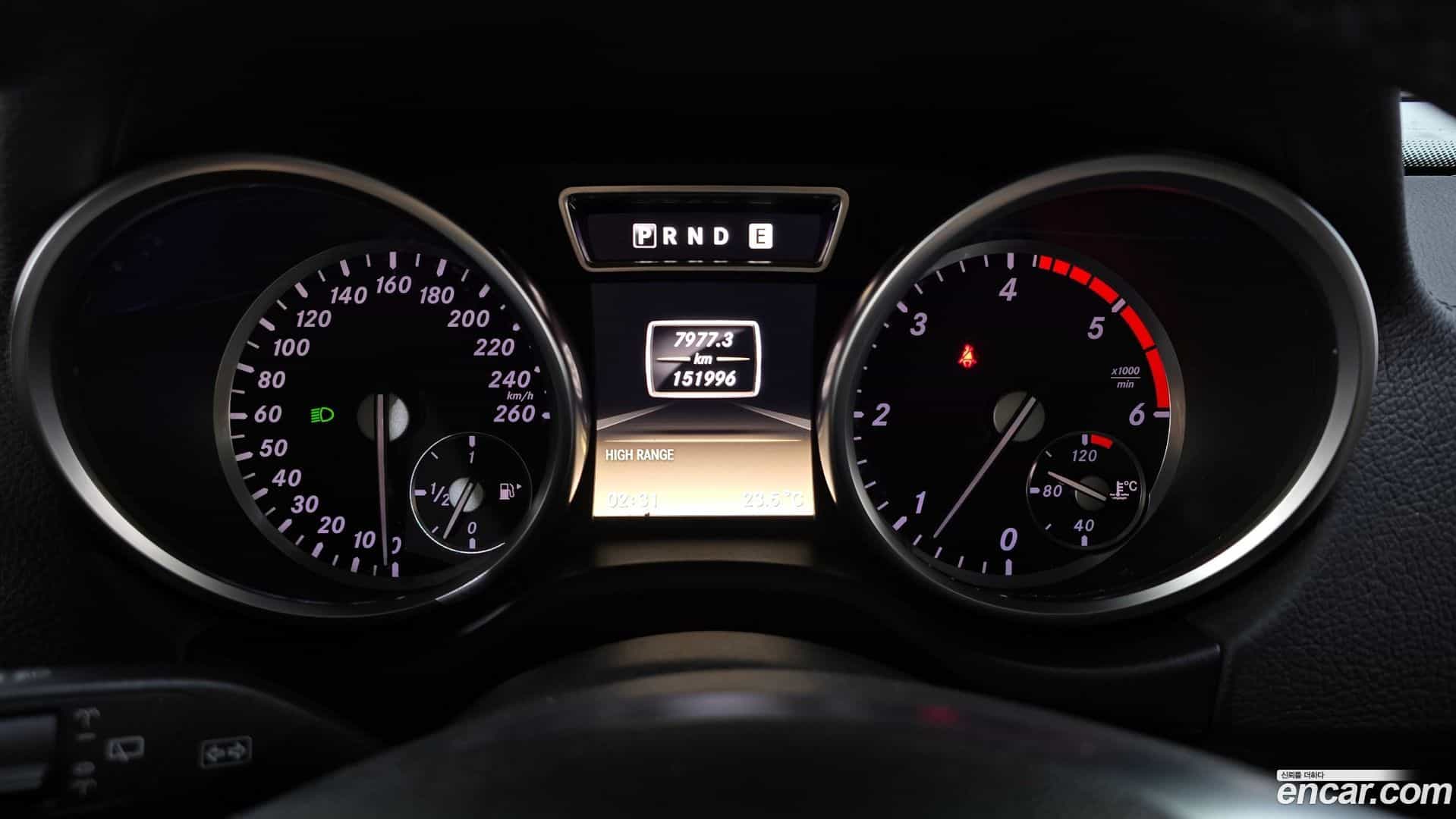 G-Class Mercedes-Benz 2013.2-INNER-008