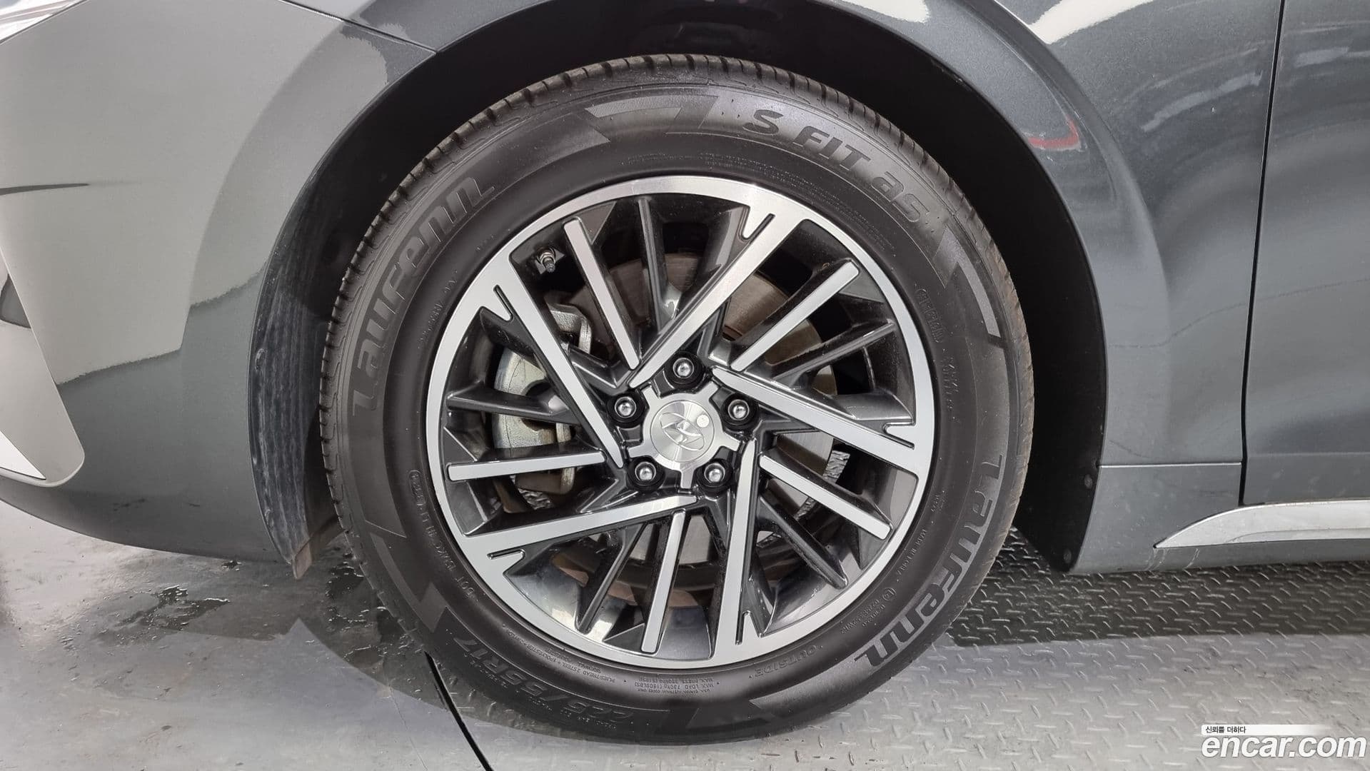 Main__Slider__Photo:Grandeur Hyundai 2021.2-4