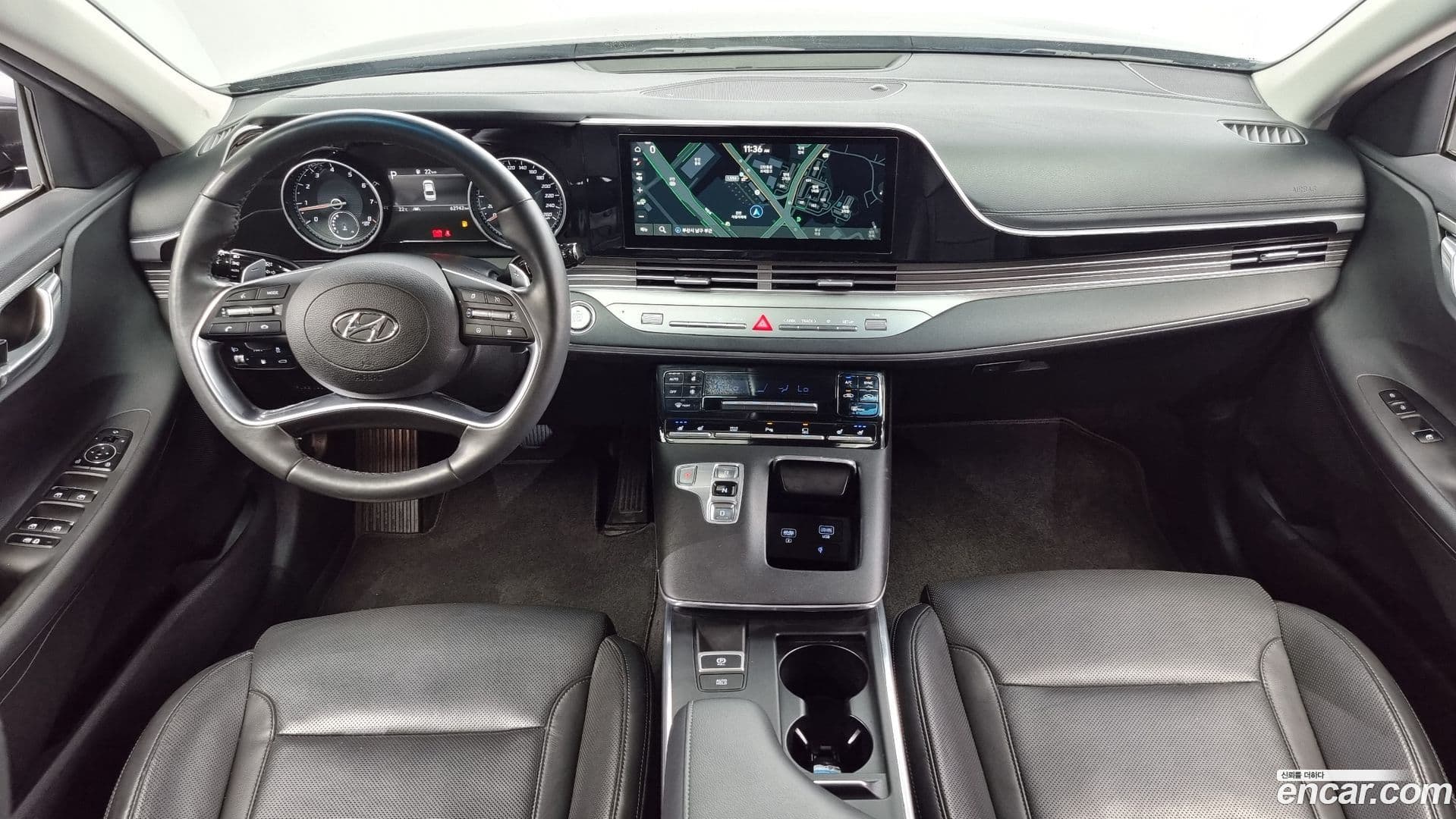 Main__Slider__Photo:Grandeur Hyundai 2021.2-6