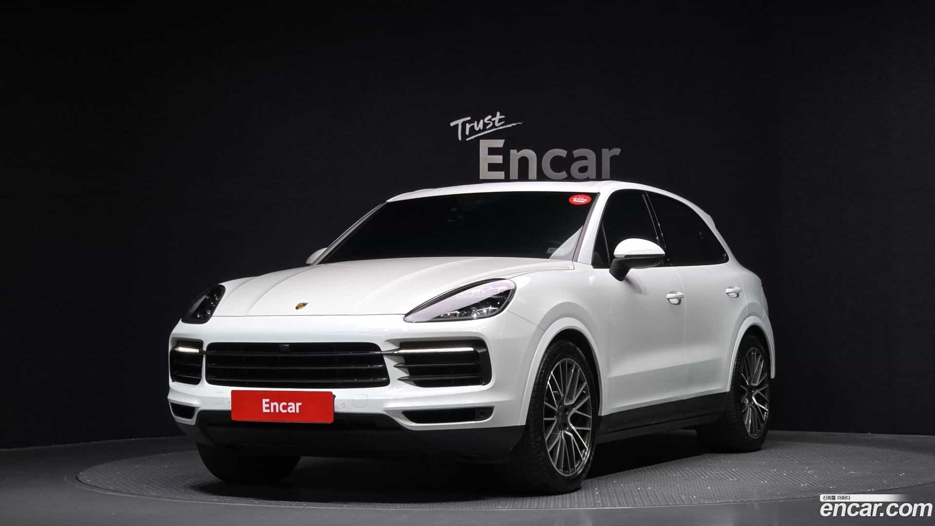 Cayenne Porsche 2021.0-OUTER-001