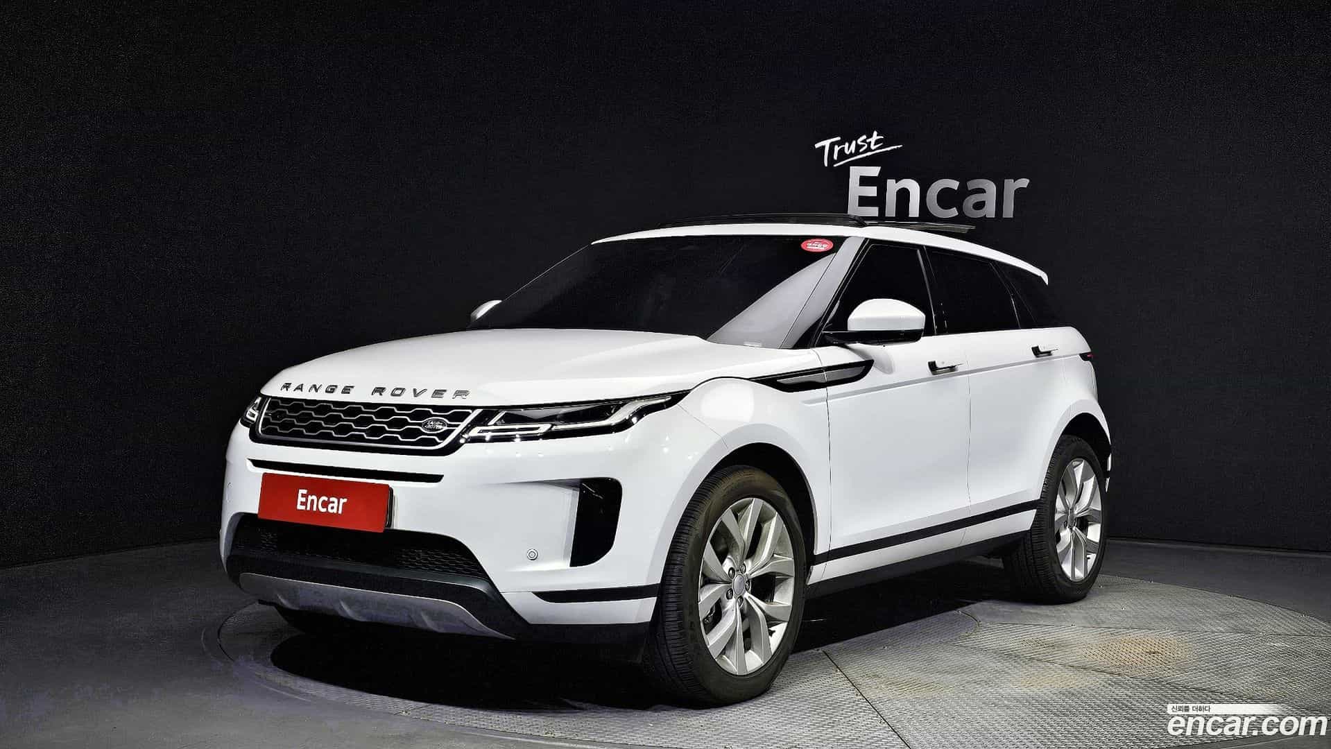 Range Rover Evoque Land Rover 2022.3-OUTER-001