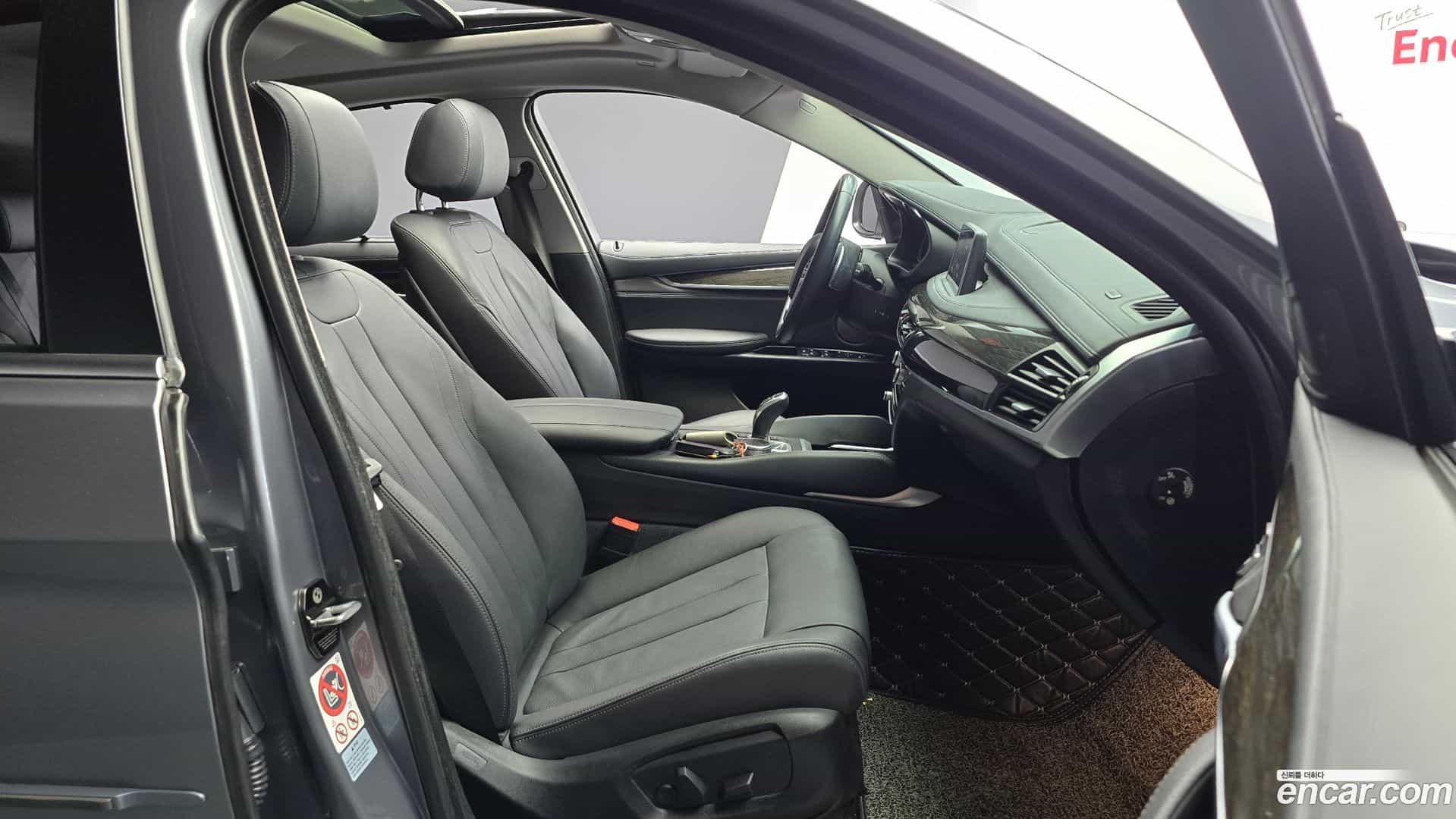 X6 BMW 2018.0-INNER-010