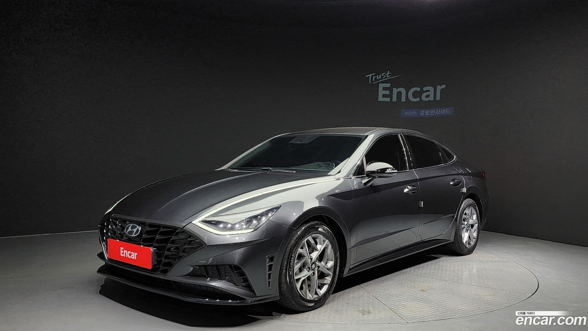 Main__Slider__Photo:Sonata Hyundai 2020.1-0