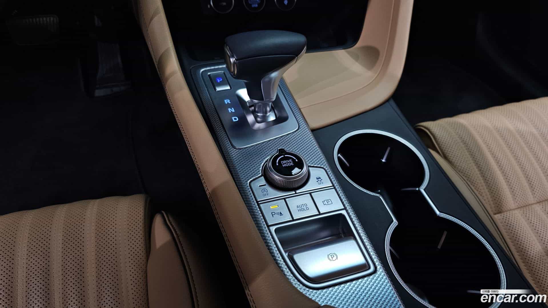 G70 Genesis 2023.2-INNER-009