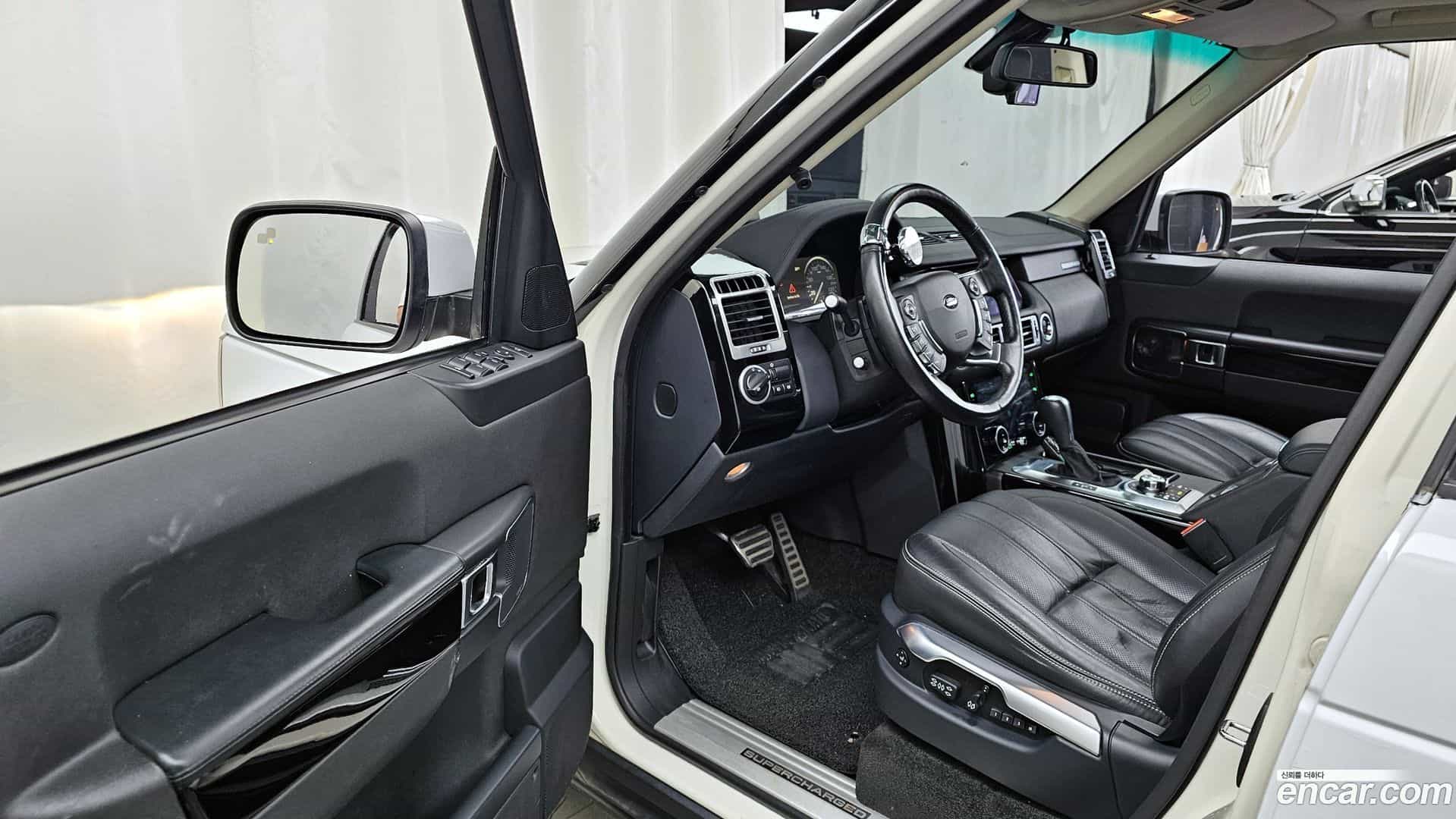 Range Rover Land Rover 2010.6-INNER-010