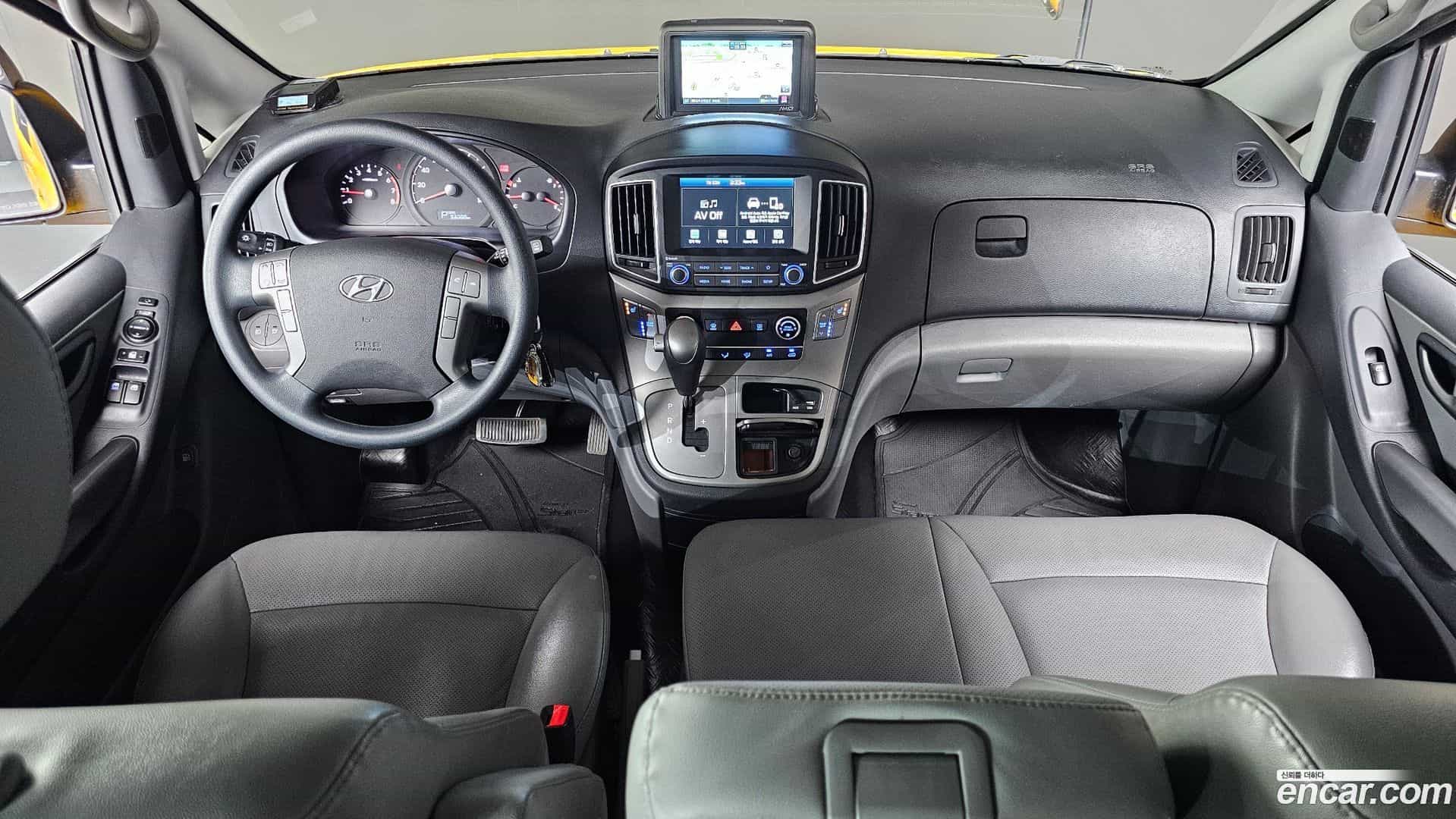 Starex Hyundai 2020.3-INNER-007