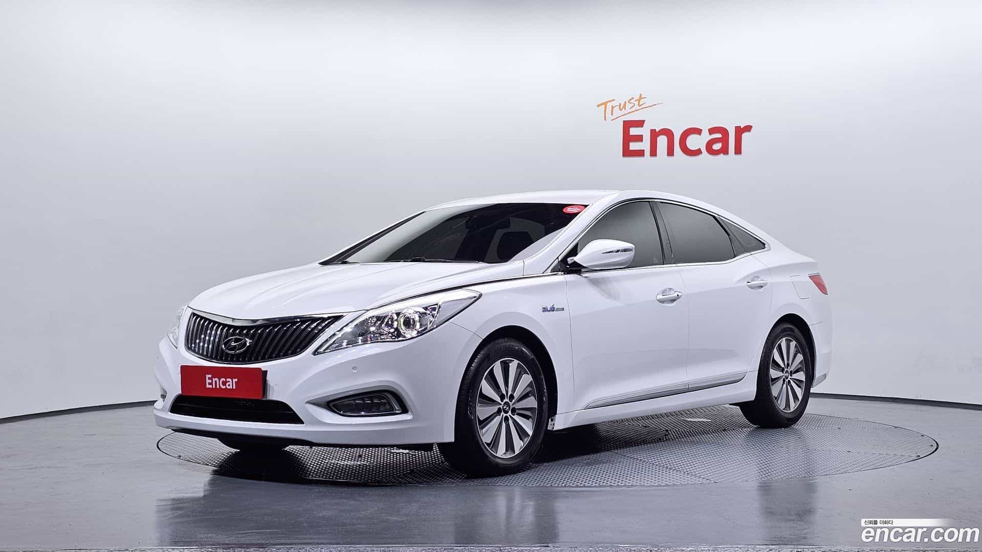 Grandeur Hyundai 2014.6-OUTER-001