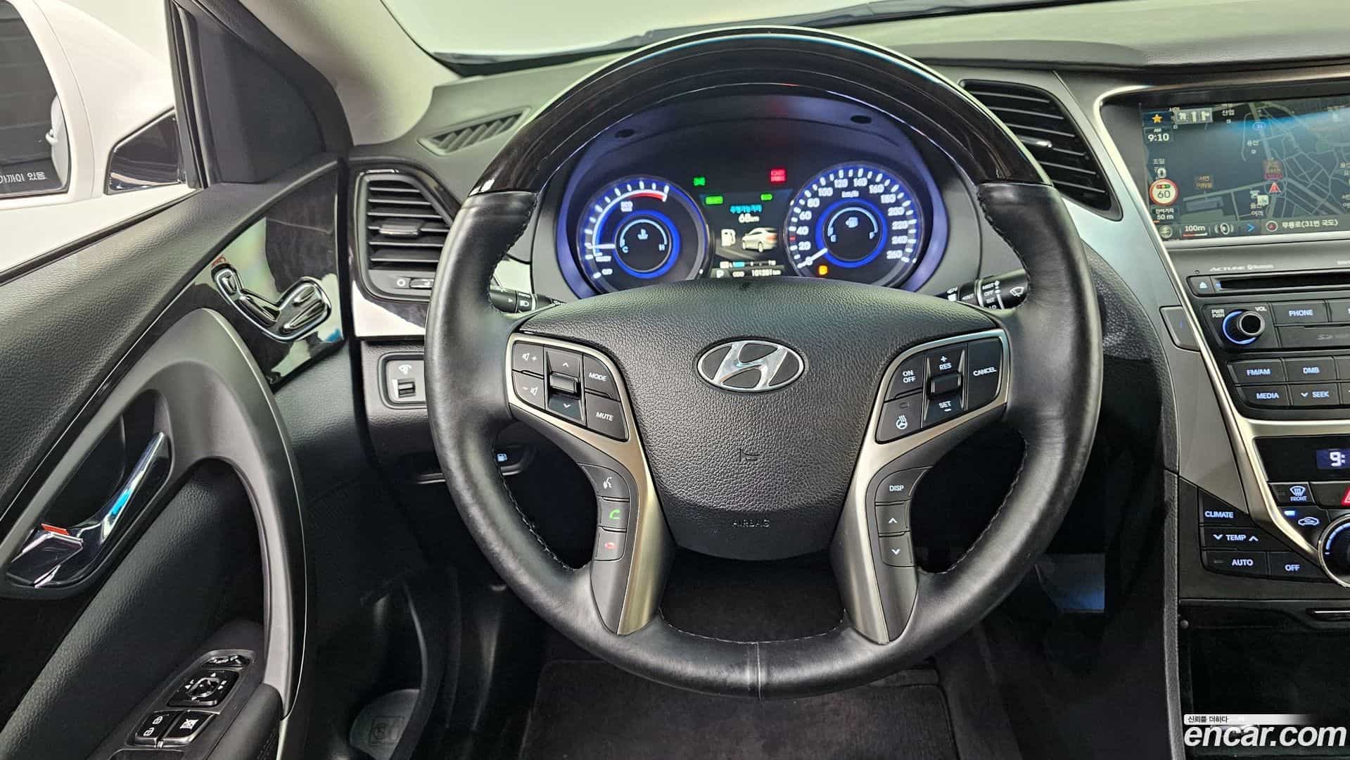 Grandeur Hyundai 2014.6-OPTION-017
