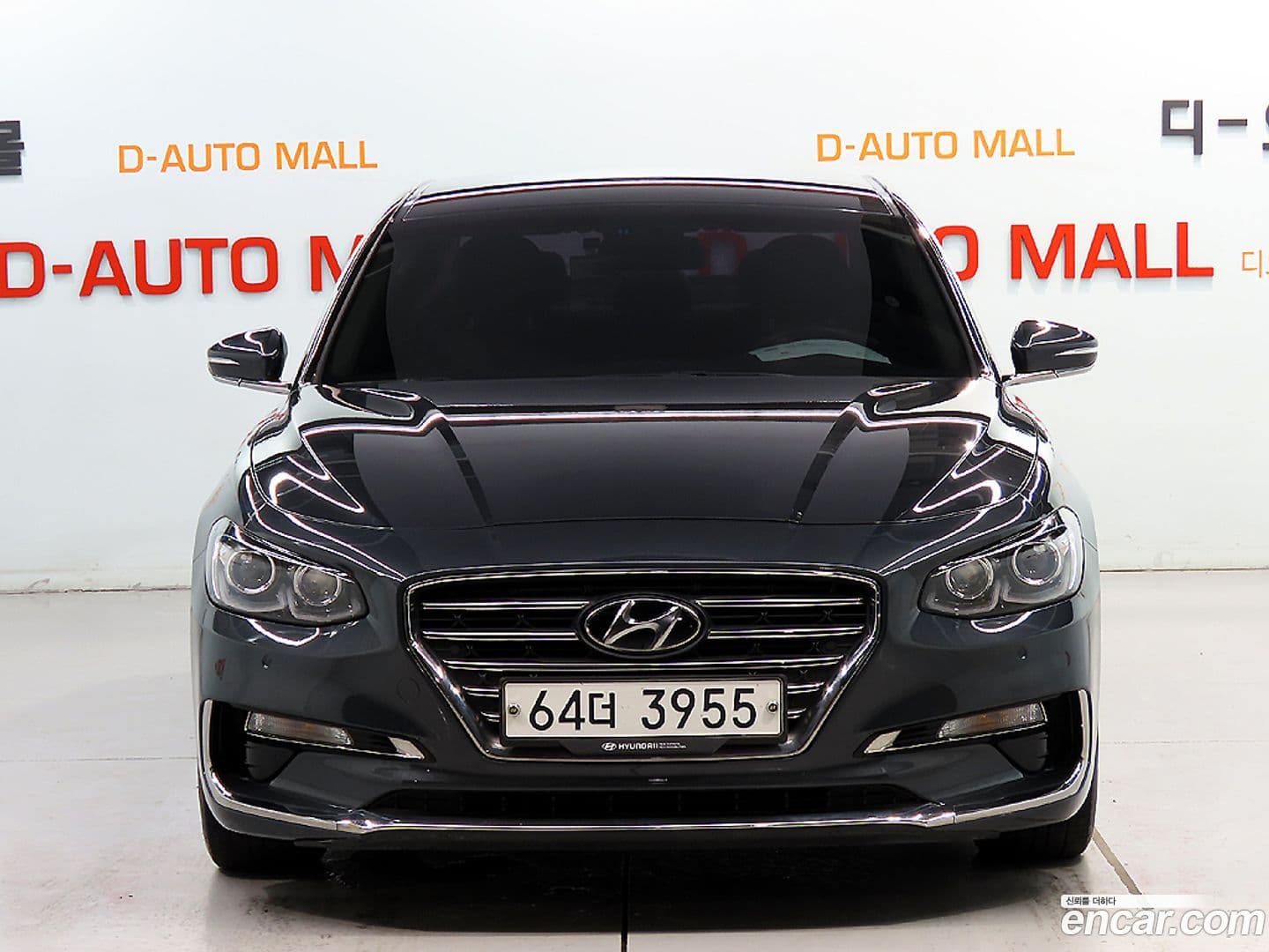 Main__Slider__Photo:Grandeur Hyundai 2018.6-0