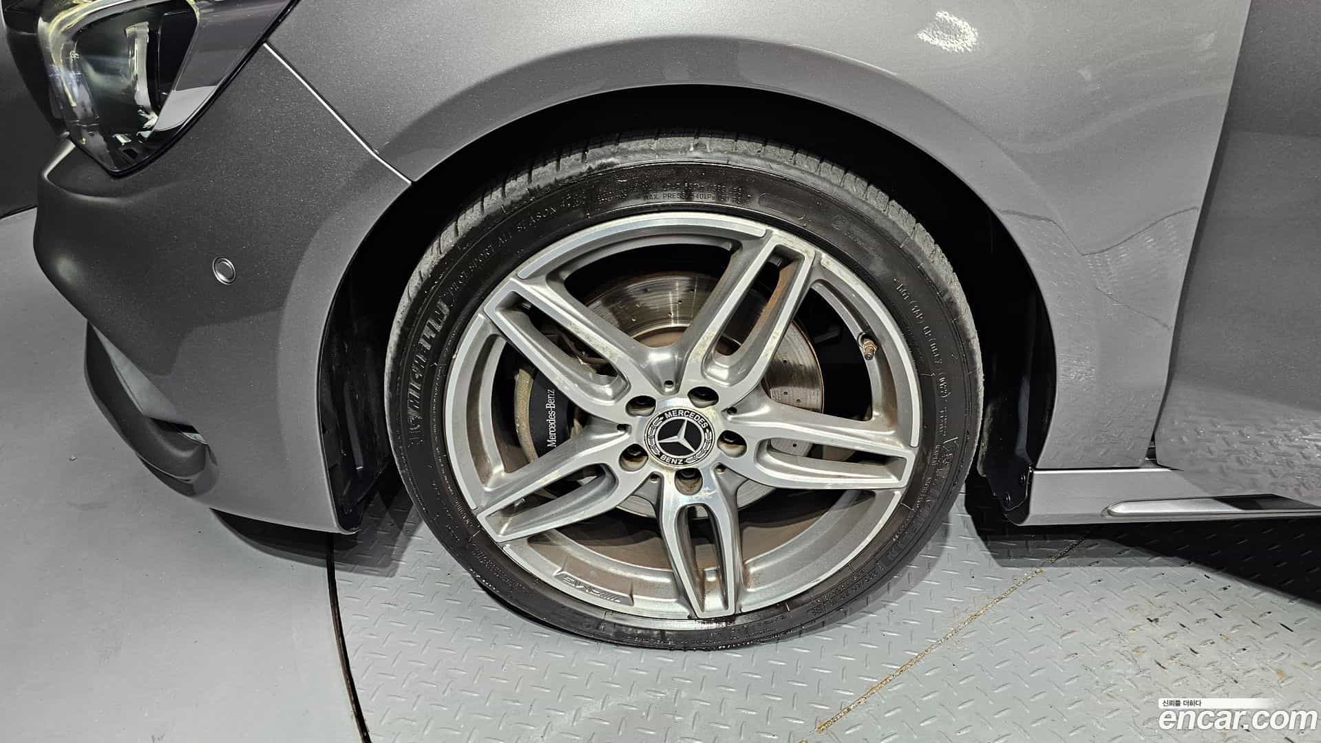CLA-Class Mercedes-Benz 2017.11-OUTER-005