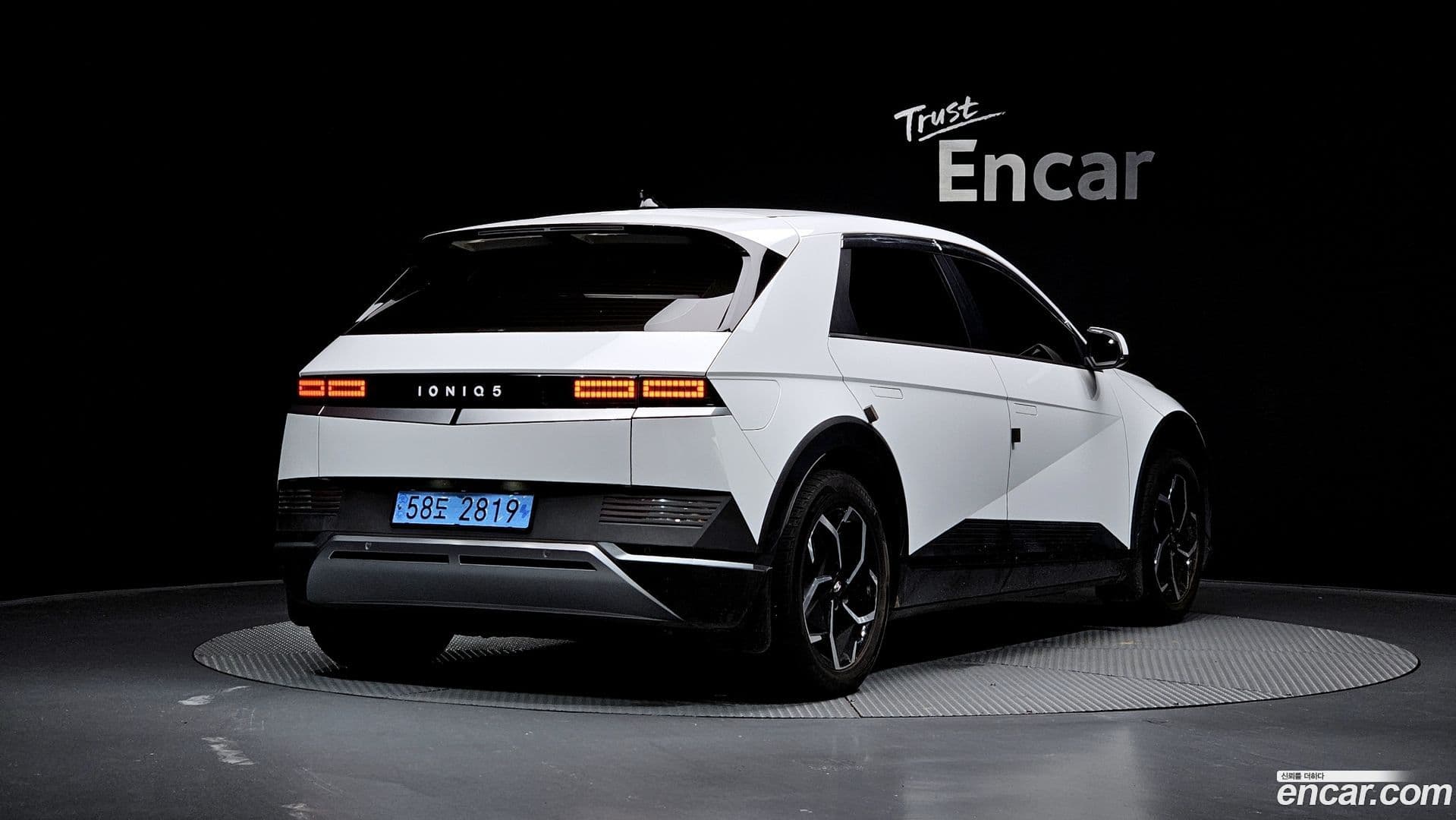 Main__Slider__Photo:Ioniq5 Hyundai 2022.6-0