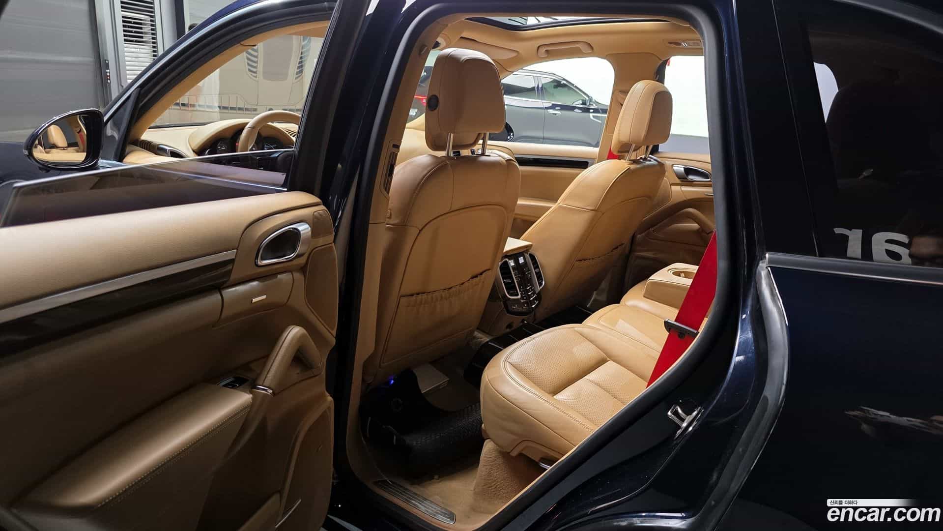 Cayenne Porsche 2015.8-OPTION-015