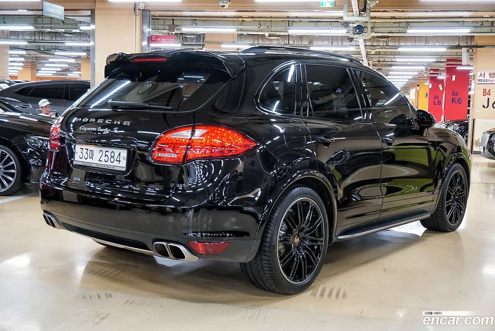 Cayenne Porsche 2013.9-OUTER-002