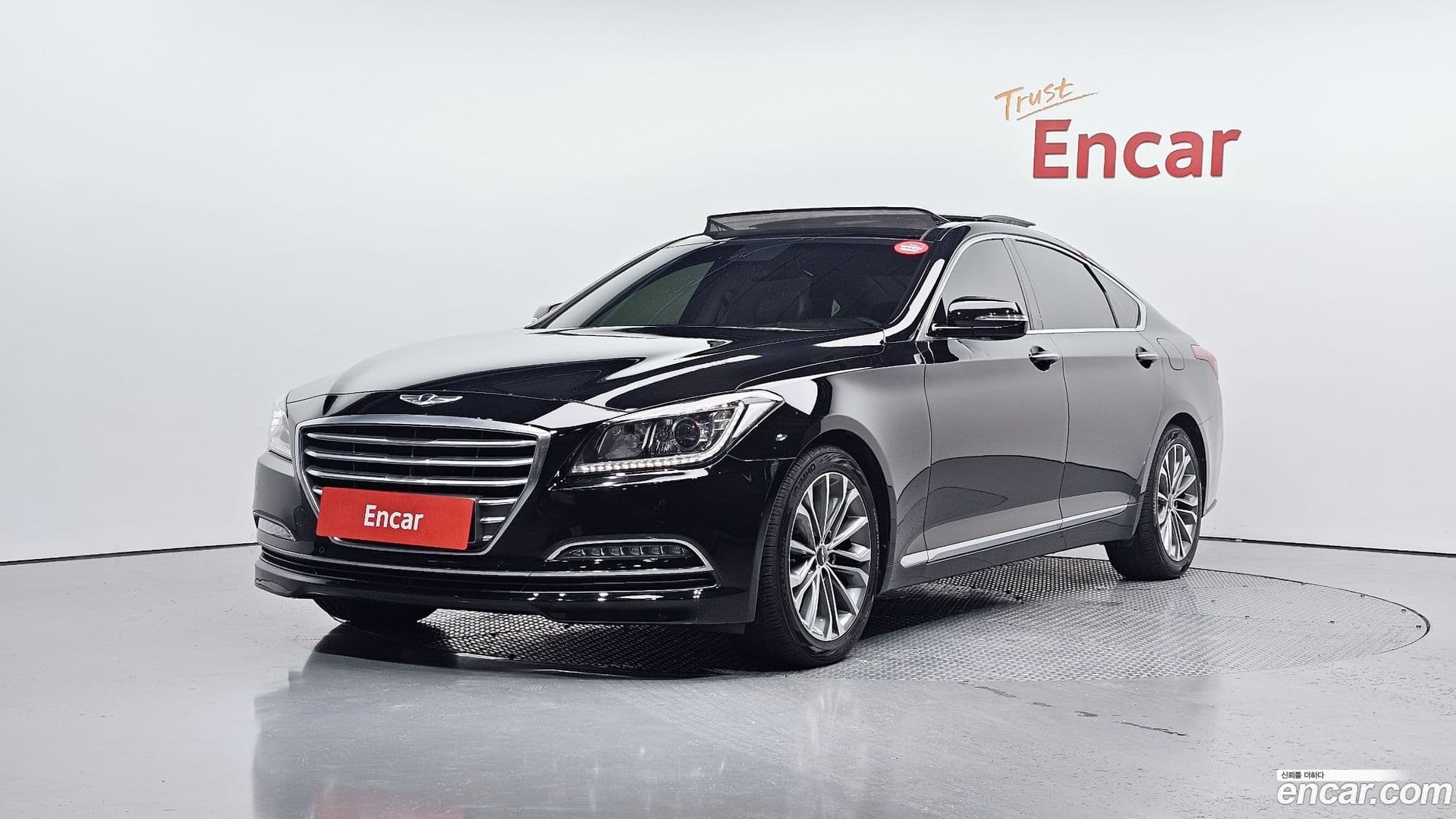Main__Slider__Photo:Genesis Hyundai 2014.0-0