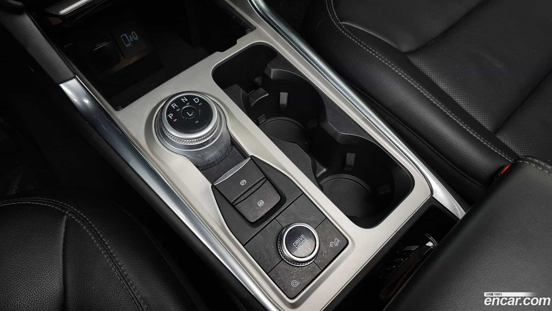 Explorer Ford 2022.7-INNER-009