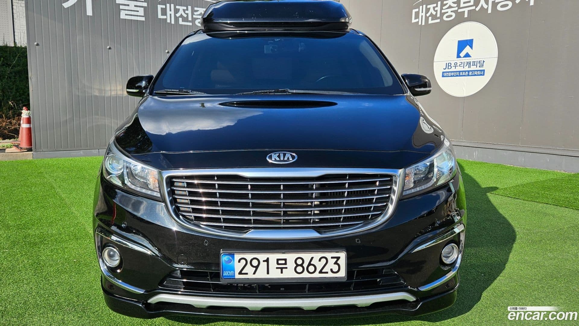 Main__Slider__Photo:Canival Kia 2018.0-0