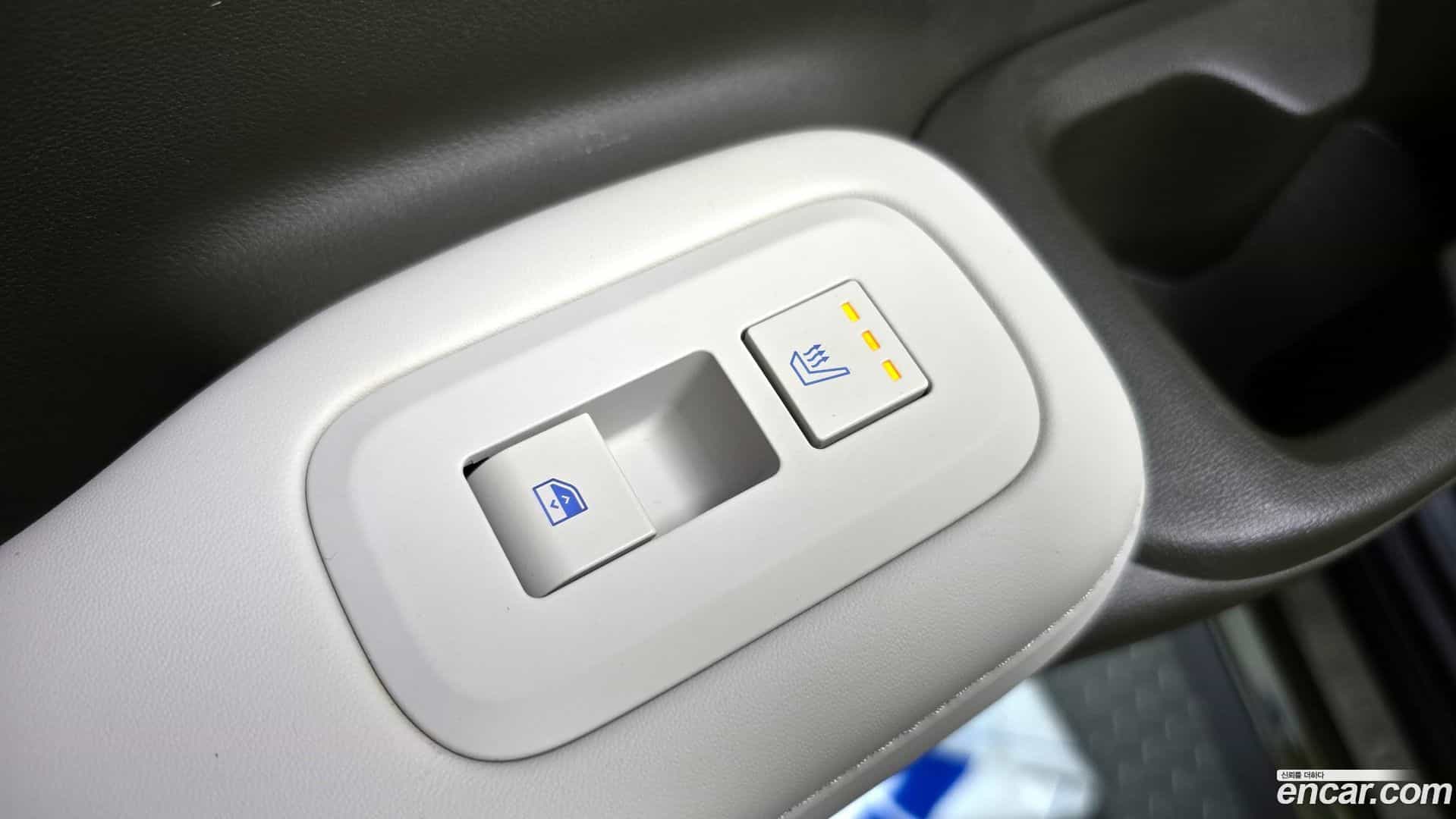 Santafe Hyundai 2024.2-OPTION-23