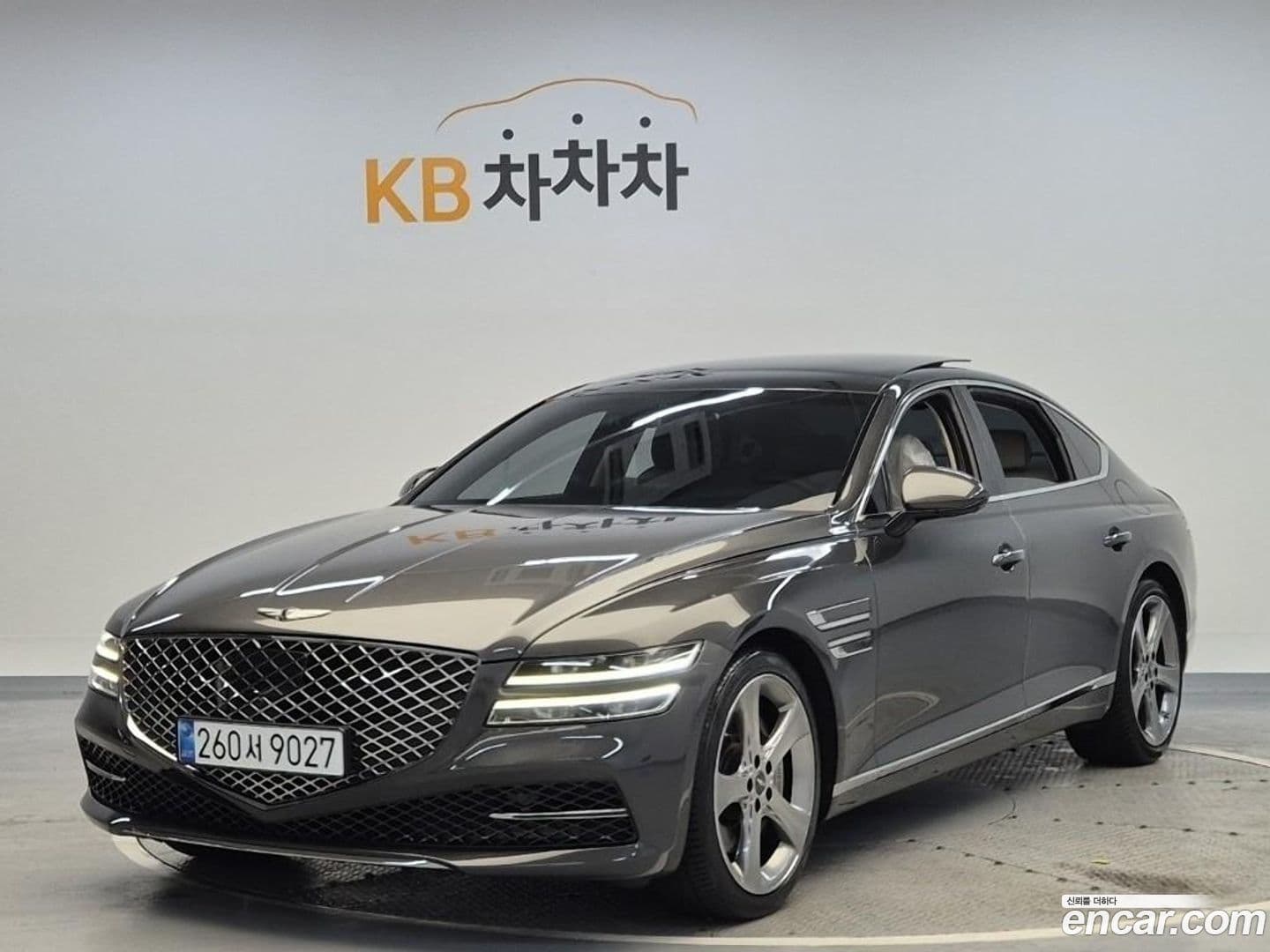 Main__Slider__Photo:G80 Genesis 2022.6-0