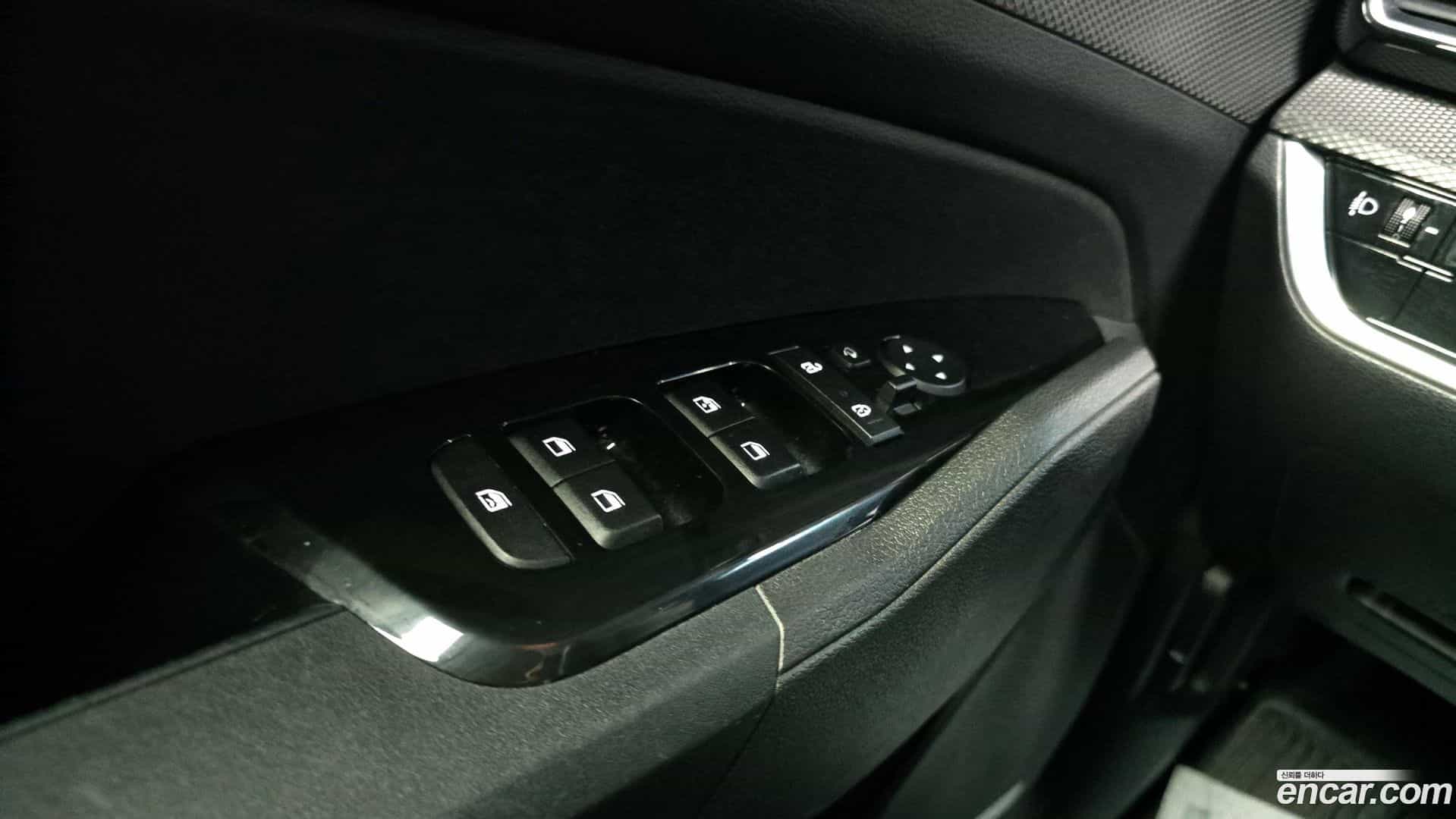 Sportage Kia 2021.6-OPTION-022